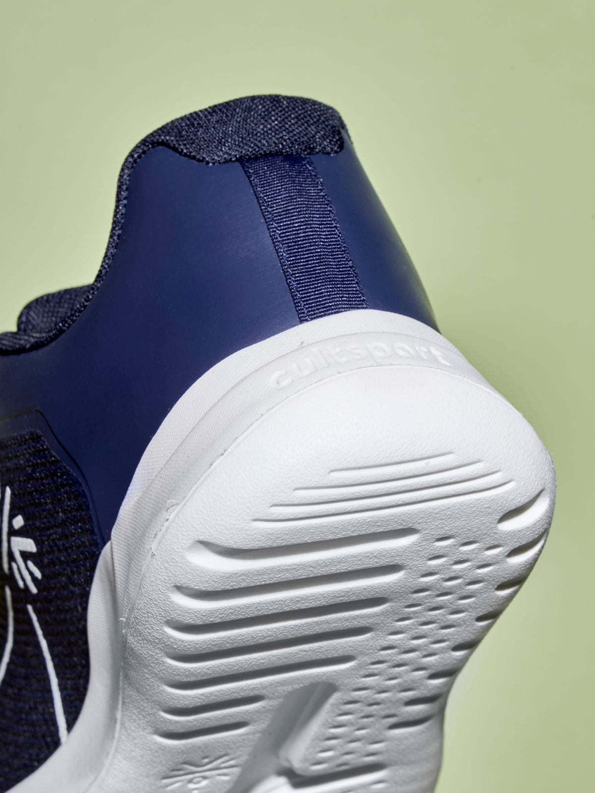 cult Dash Men Running Shoes
