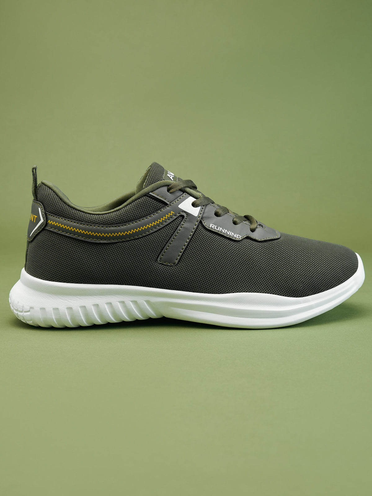 Avant Men's Trace Walking Shoes-Olive
