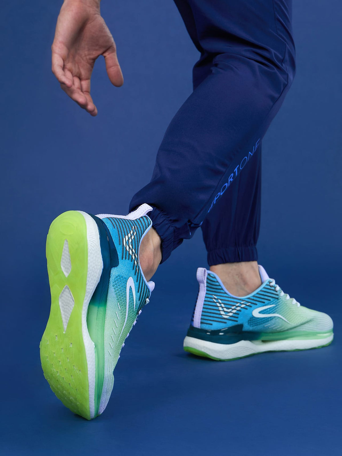 Avant Men's BounceMax Walking shoes-White/Blue/Green