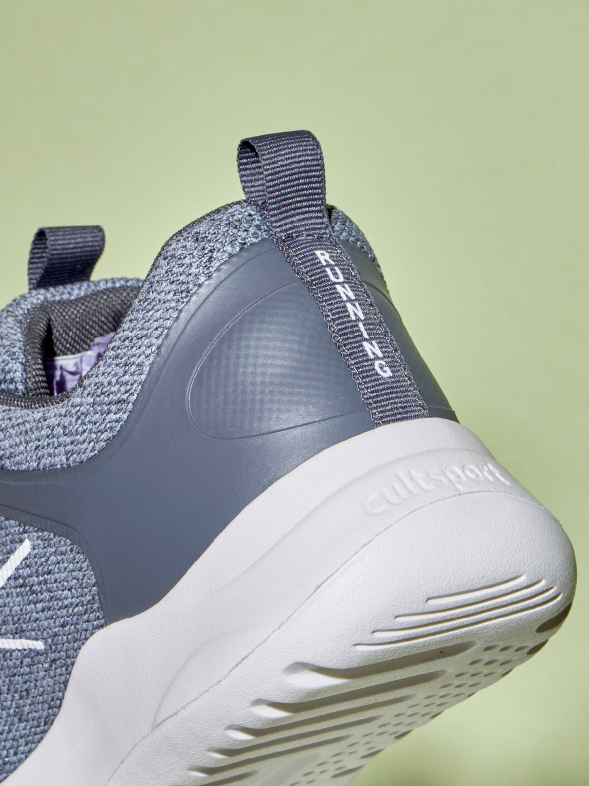 cult Flow Men Running Shoes