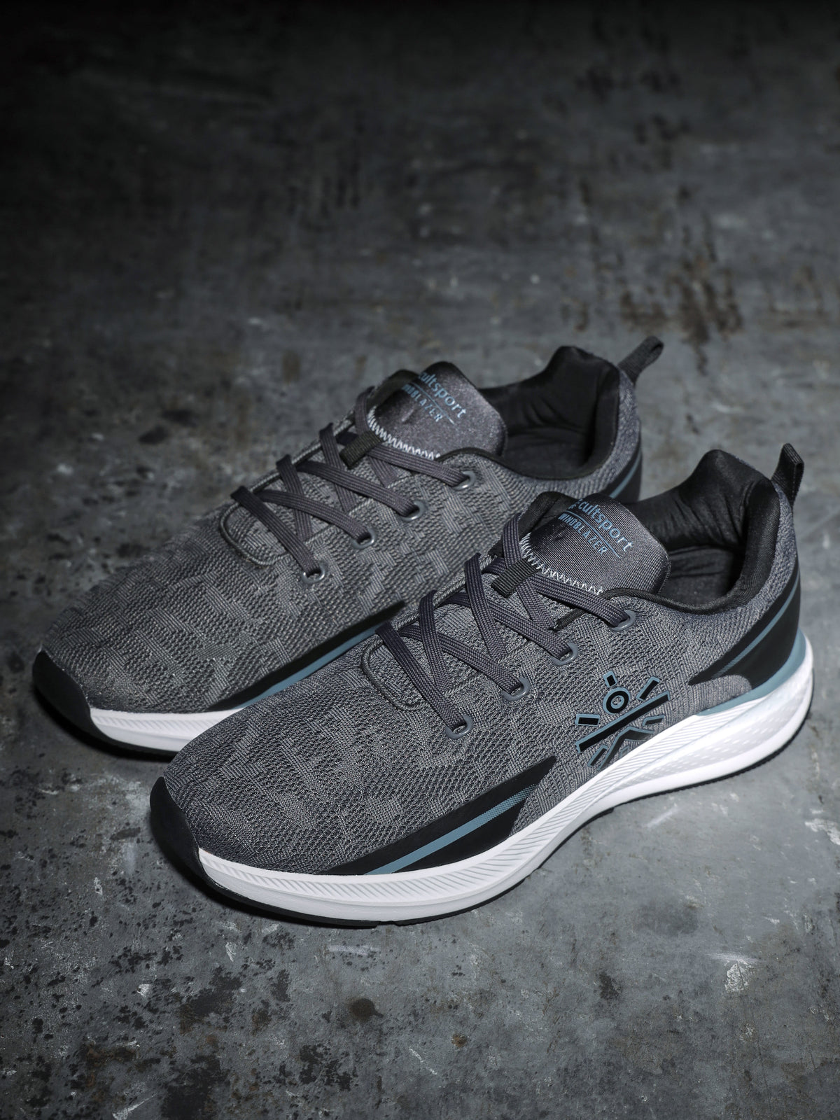 cult Windblazer Men Running Shoes - Dark Grey