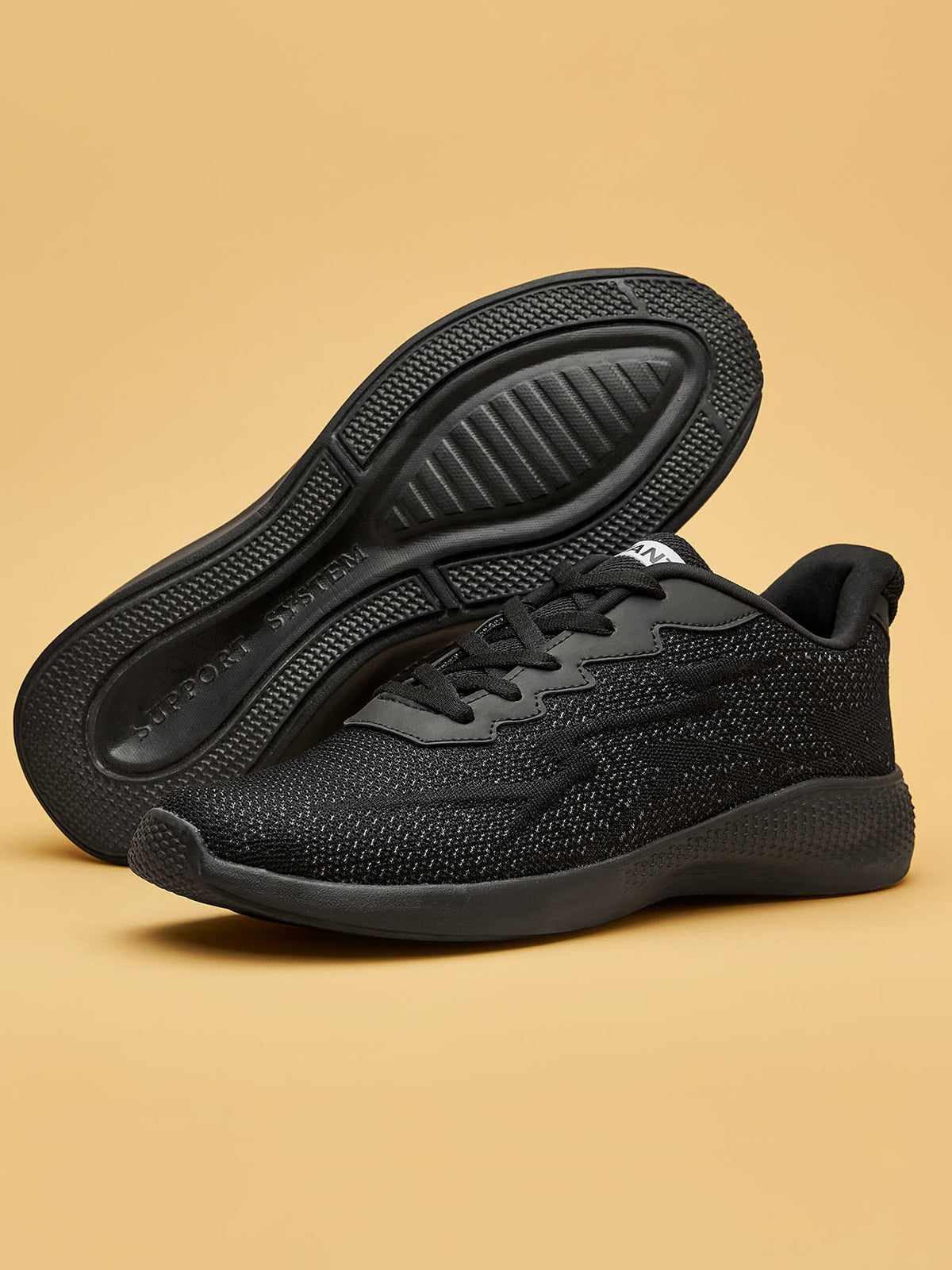 Avant Men's Classic Knitted Walking Shoes- Black