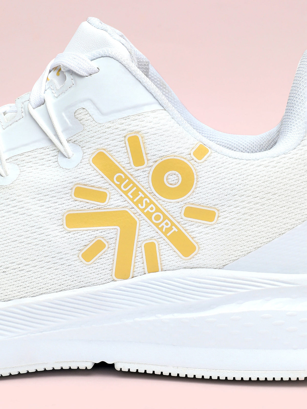 cult Firebird Men Running Shoes - White
