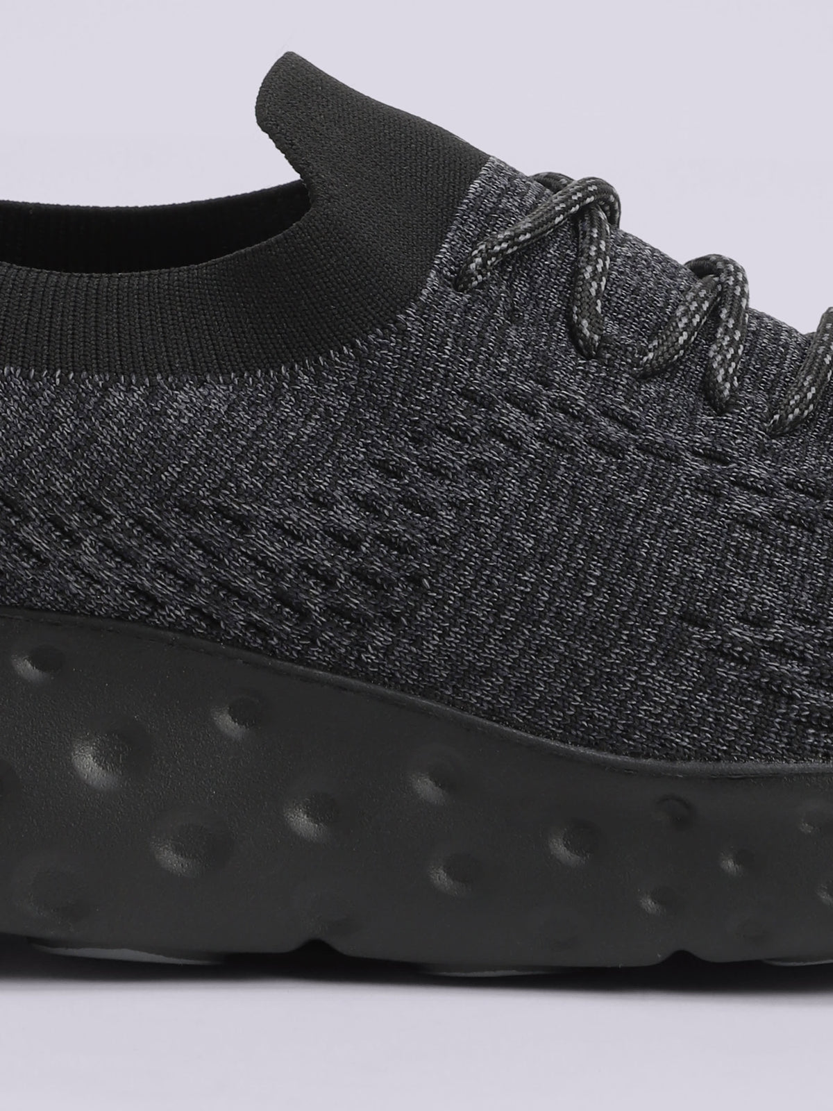 cult EZ+ Plush Men's Walking Shoes - Black/Grey