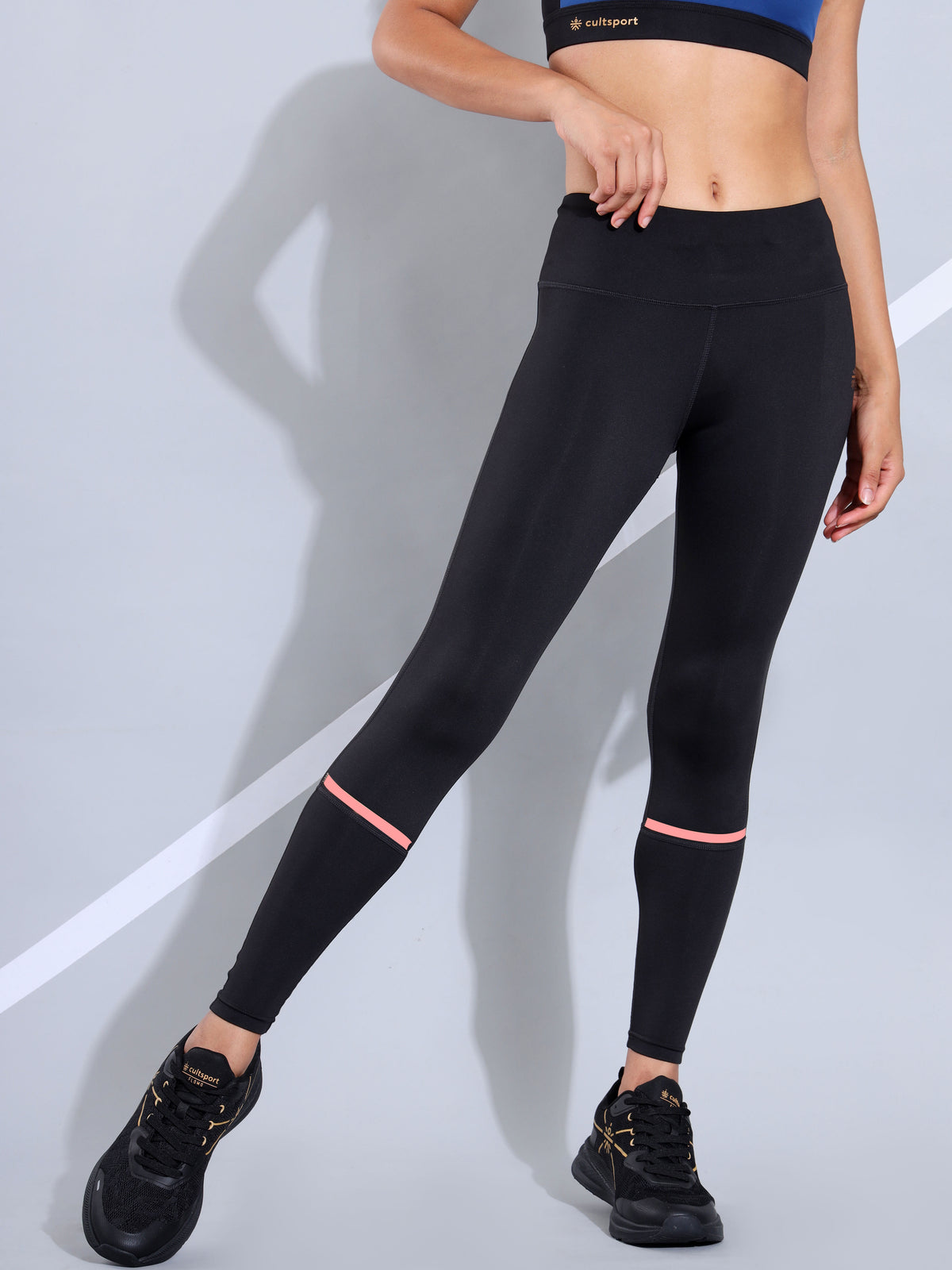 Black Absolute Fit Tights with Back Pocket