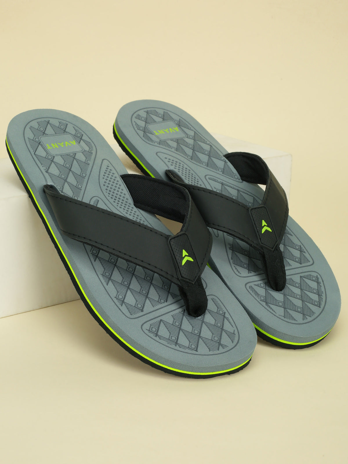 Avant Men's Milo Flip Flops - Grey