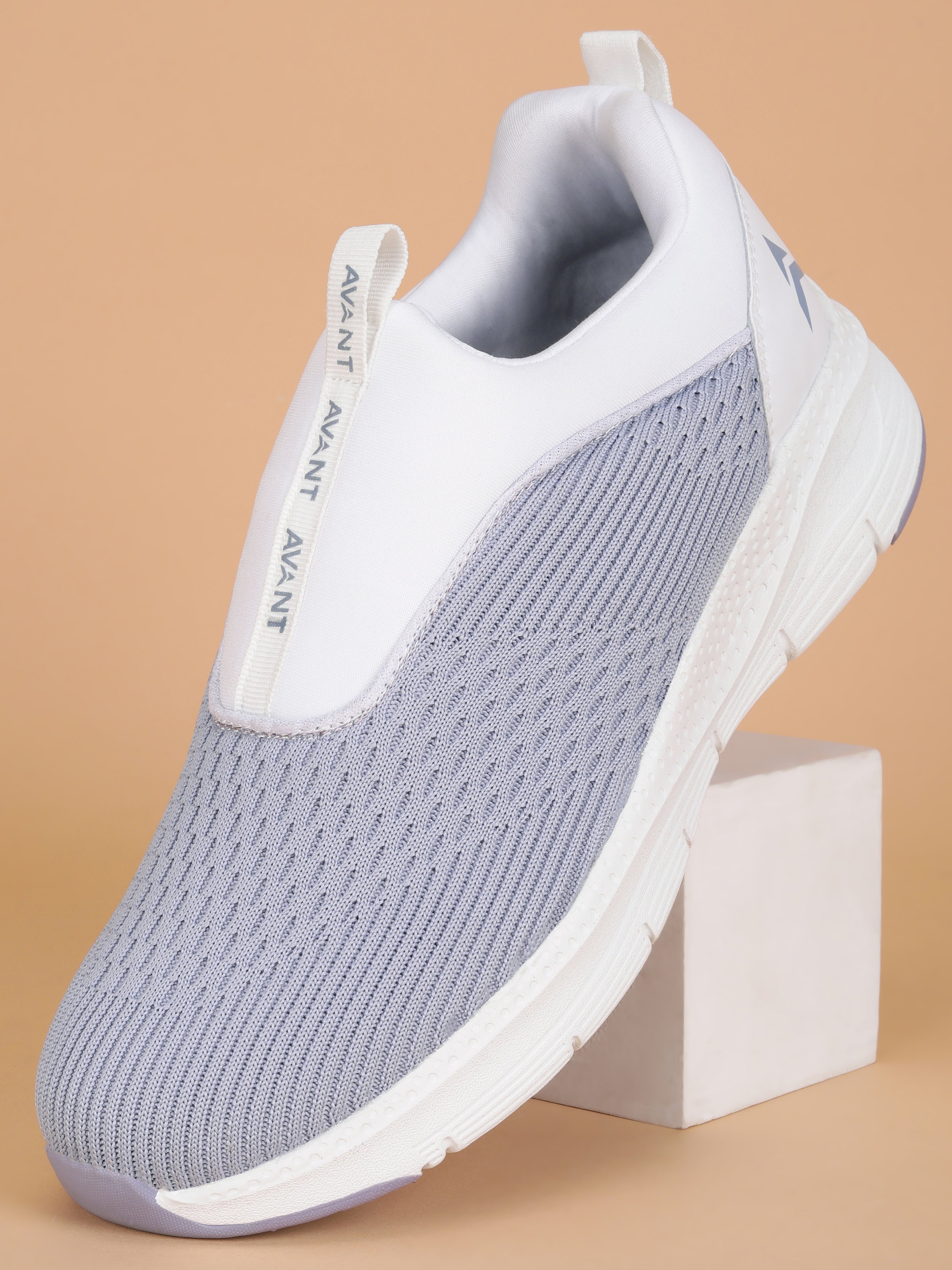 Avant Women's Celessa Walking Shoes -  Lavender