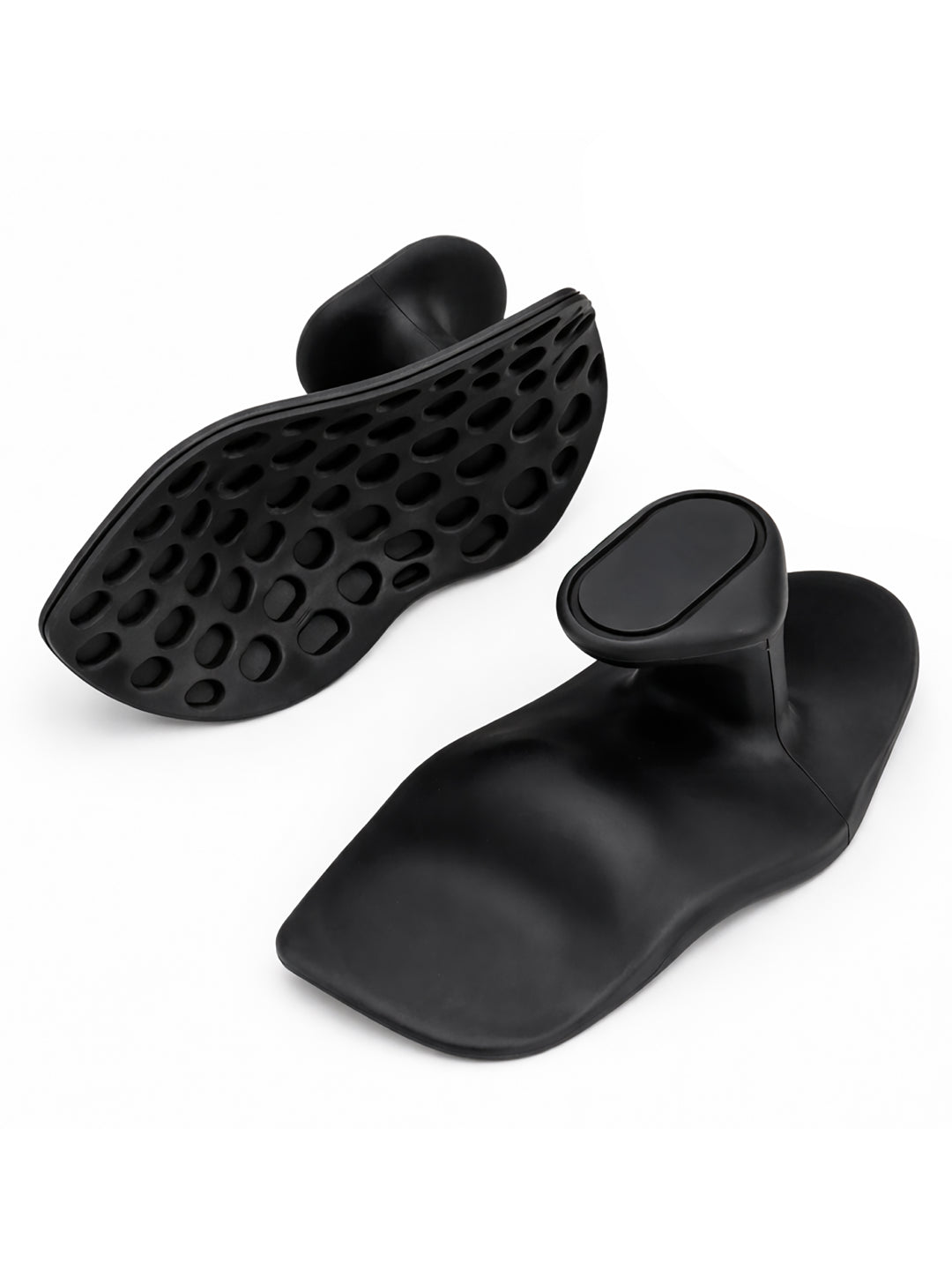 Cult Silicone Hand Grip for Gym & Weightlifting Non-Slip Grip Support with Palm Protection Sweat-Resistant & Durable Black