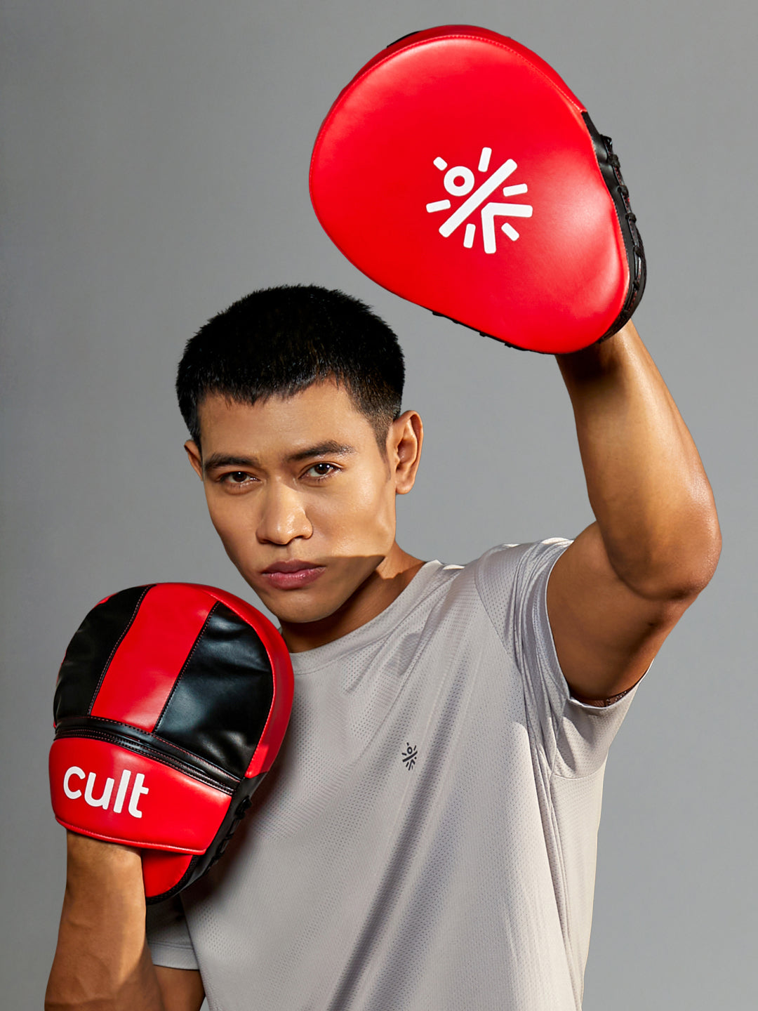 cult Boxing Focus Pad Unisex Black Red