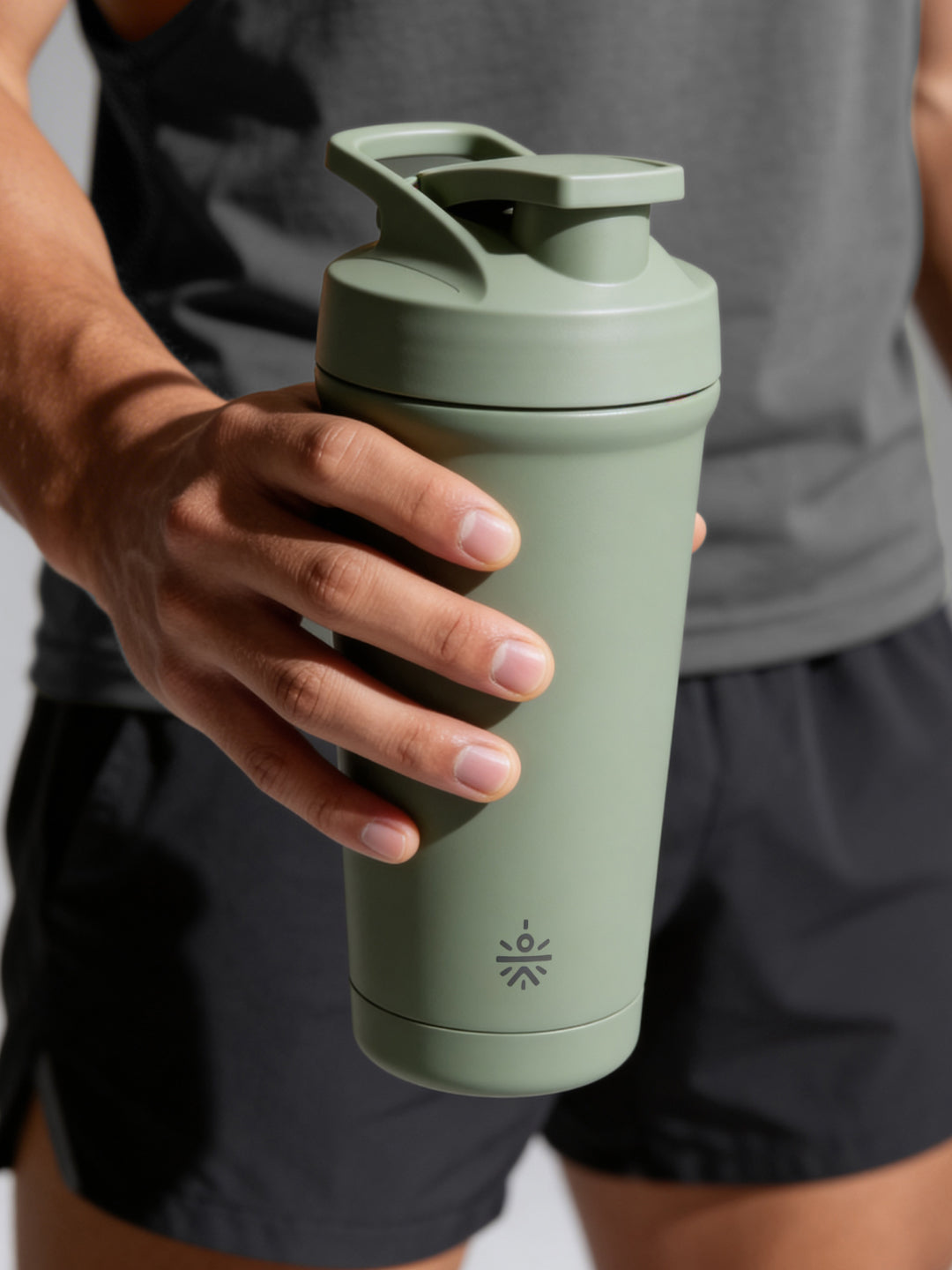 Cult Green Steel Shaker Bottle 700 ml with Bottom Opener – Leakproof & Built for Performance