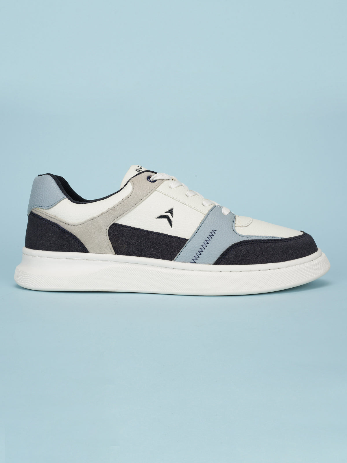 Avant Men's Cobalt Casual Sneakers - White