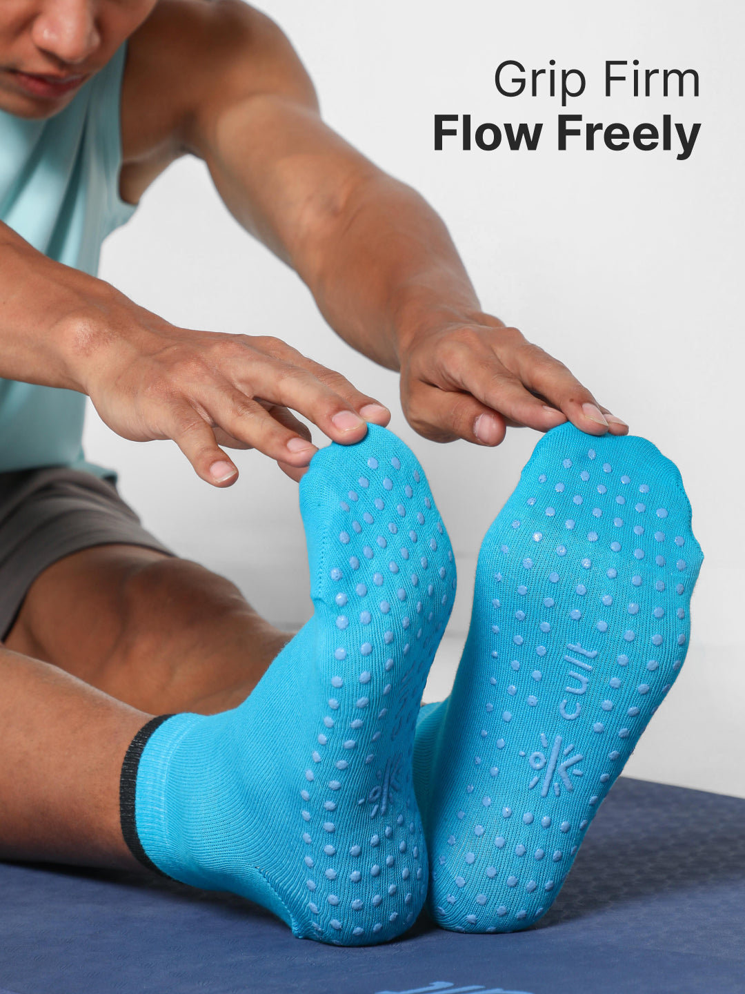 Yoga Anti-skid Ankle Length Pack of 2 Blue & Maroon Unisex Cotton Socks