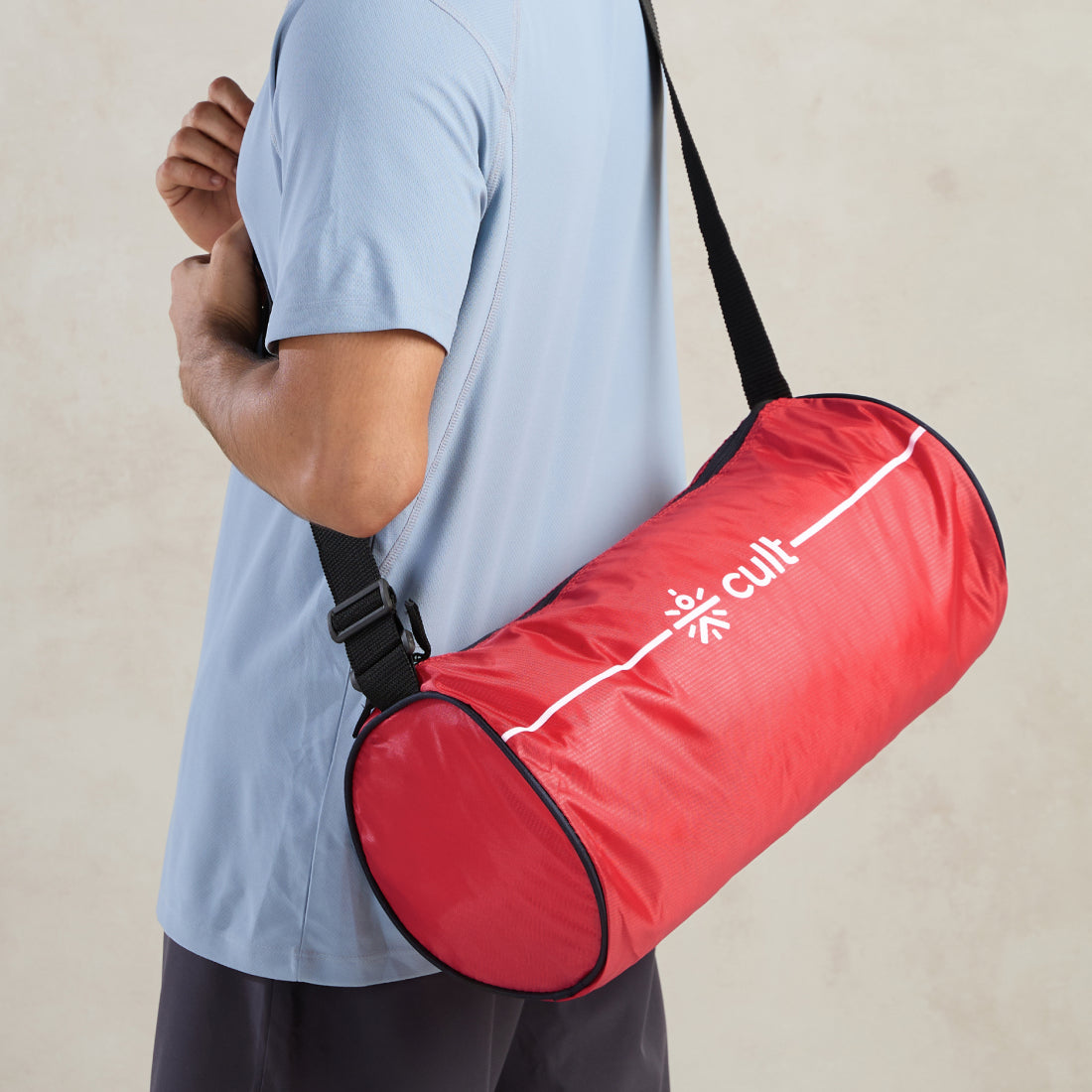 Cult Gym Bag 12L Red with Black Shaker Bottle 550ml Black