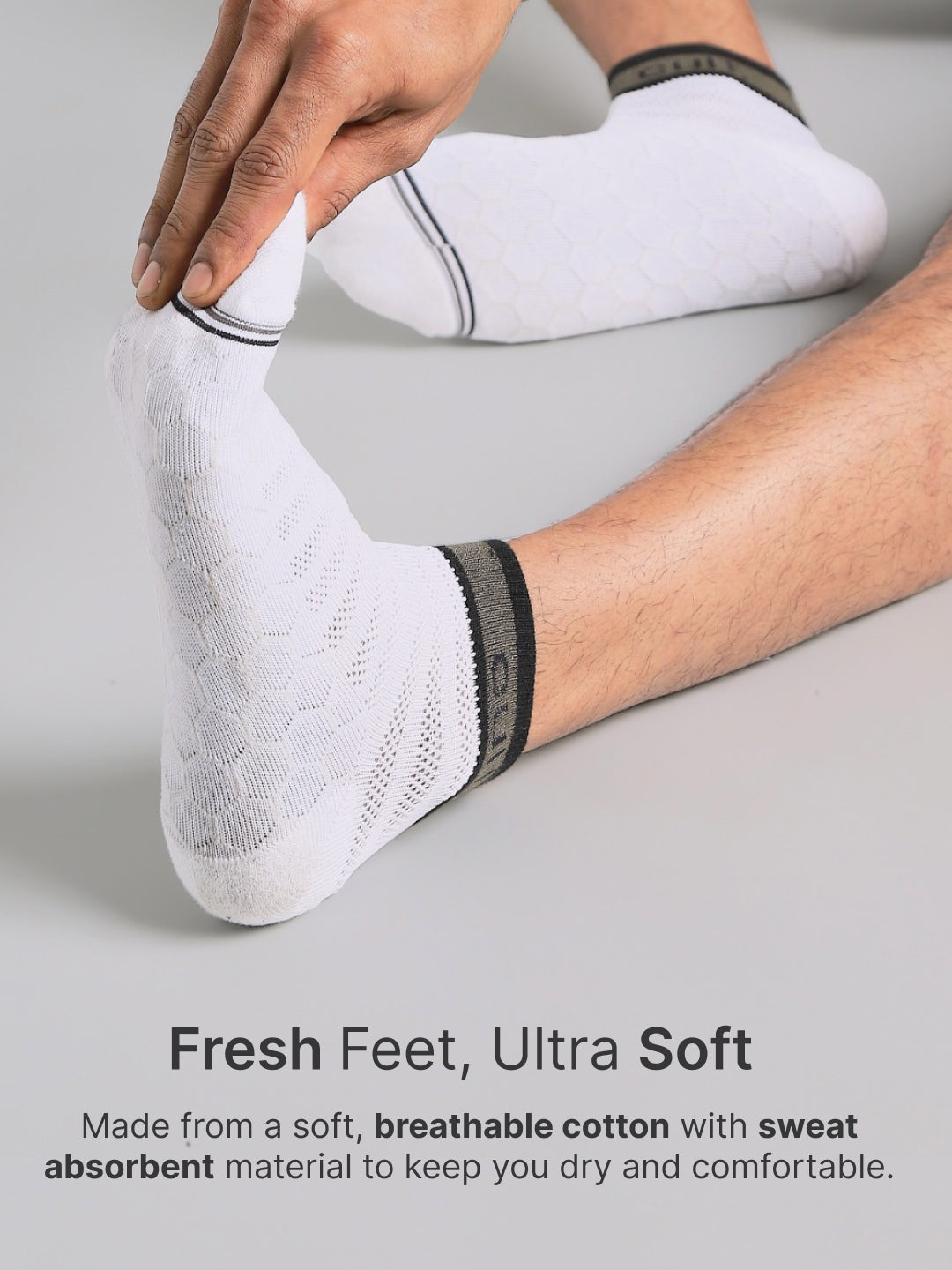 Cult Sports Ankle Length Socks Honey Comb Pattern Pack of 3-White