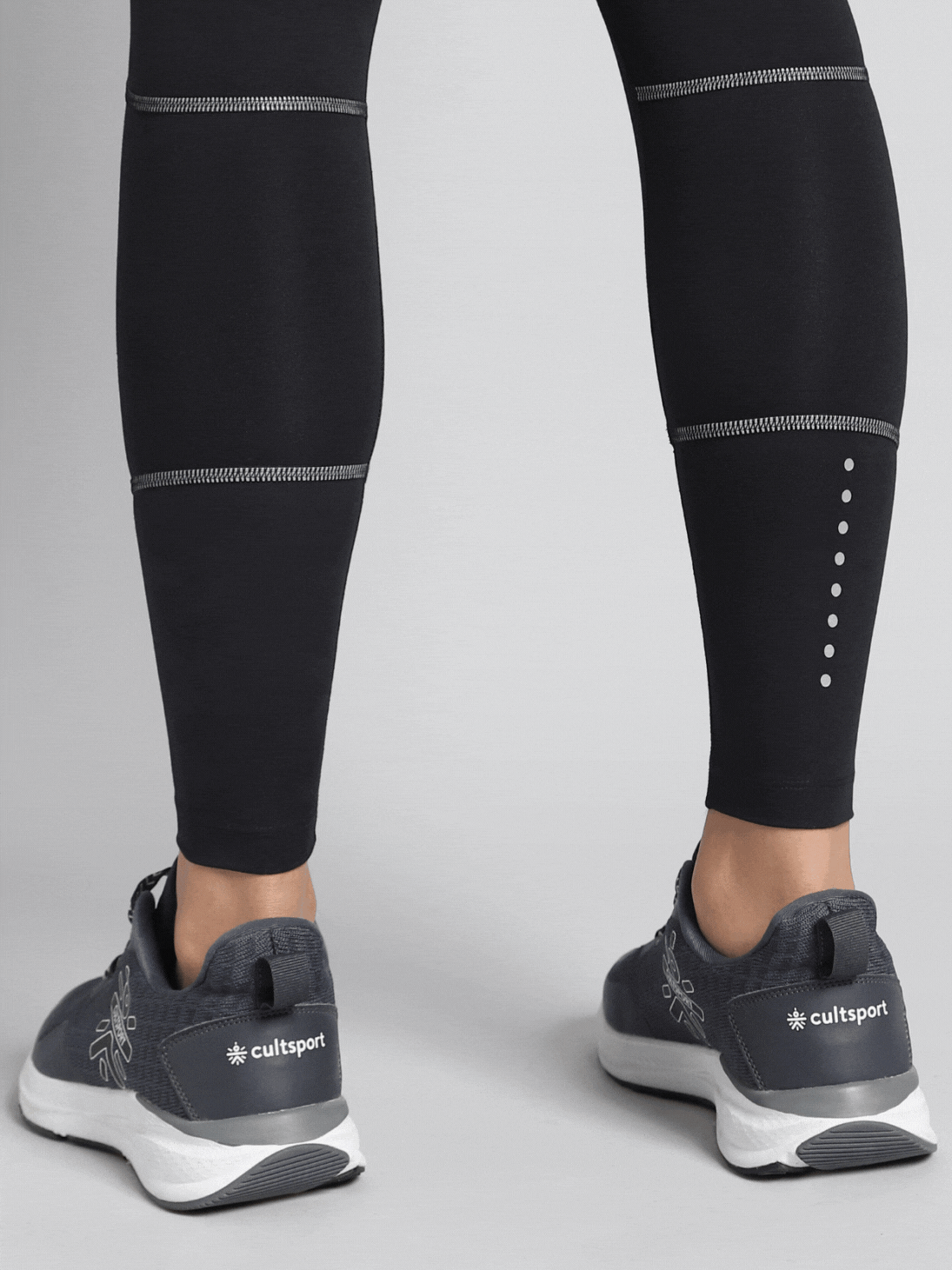 Women's Black Absolute Fit Solid Running Tights