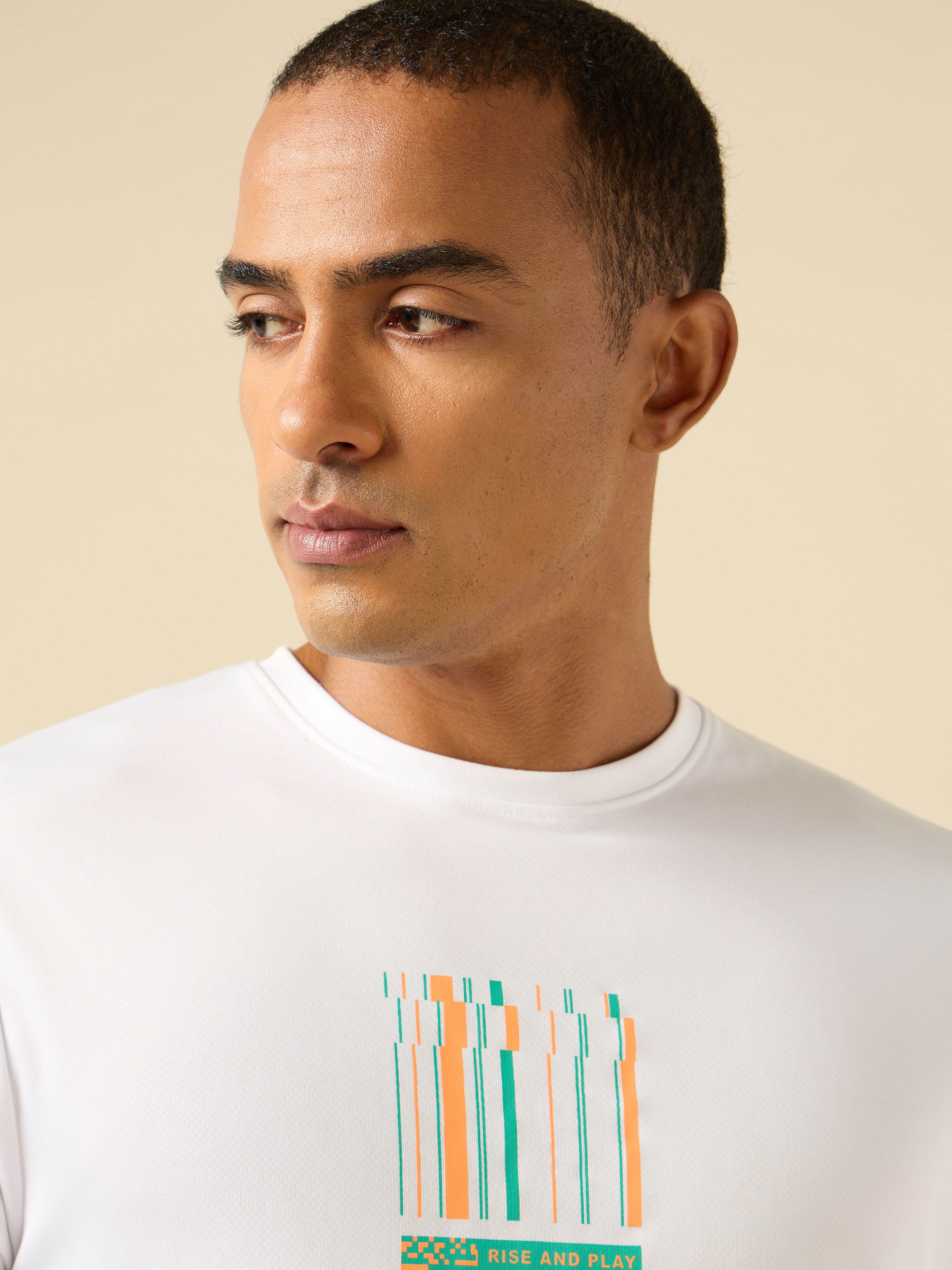 Active T-shirt with Minimal Graphic