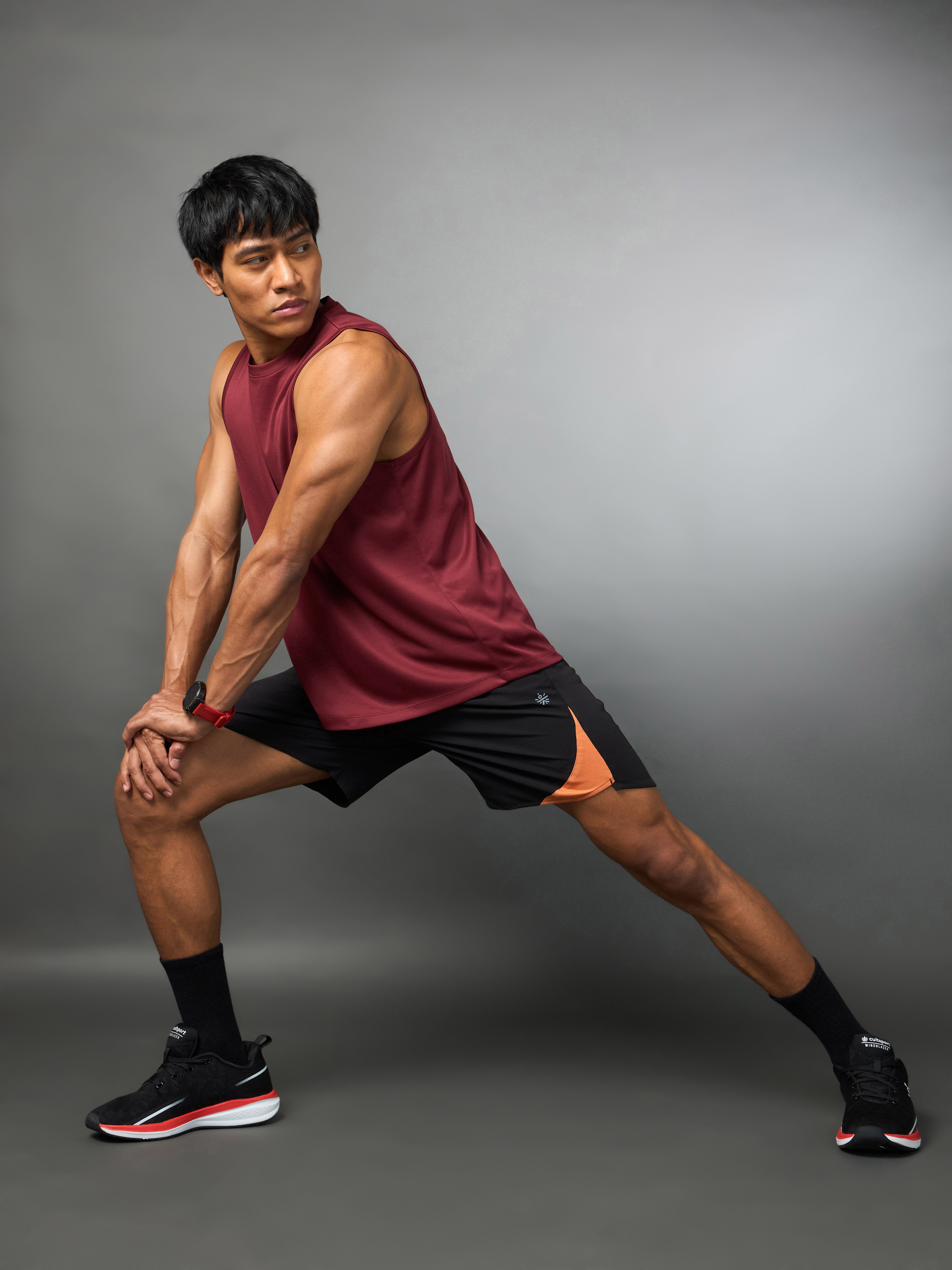 Men's Running Essential Maroon Tank