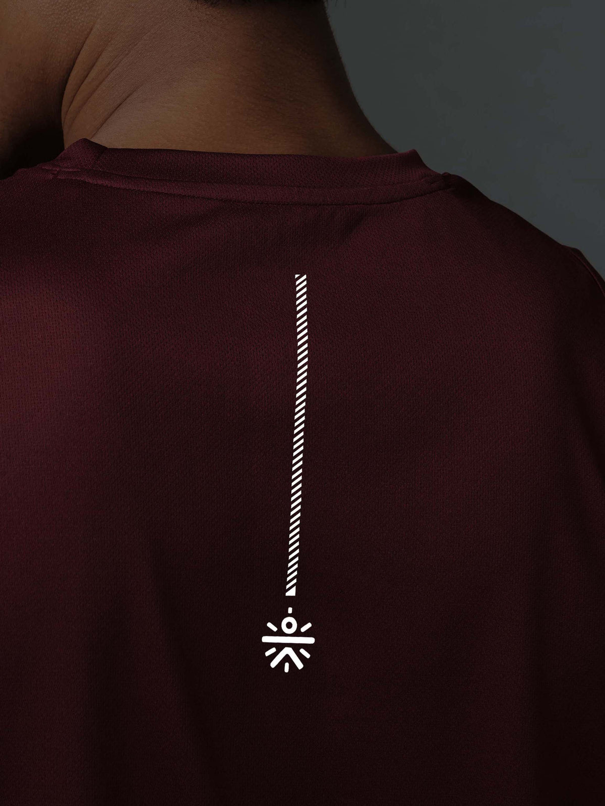 Men's Running Essential Maroon Tank