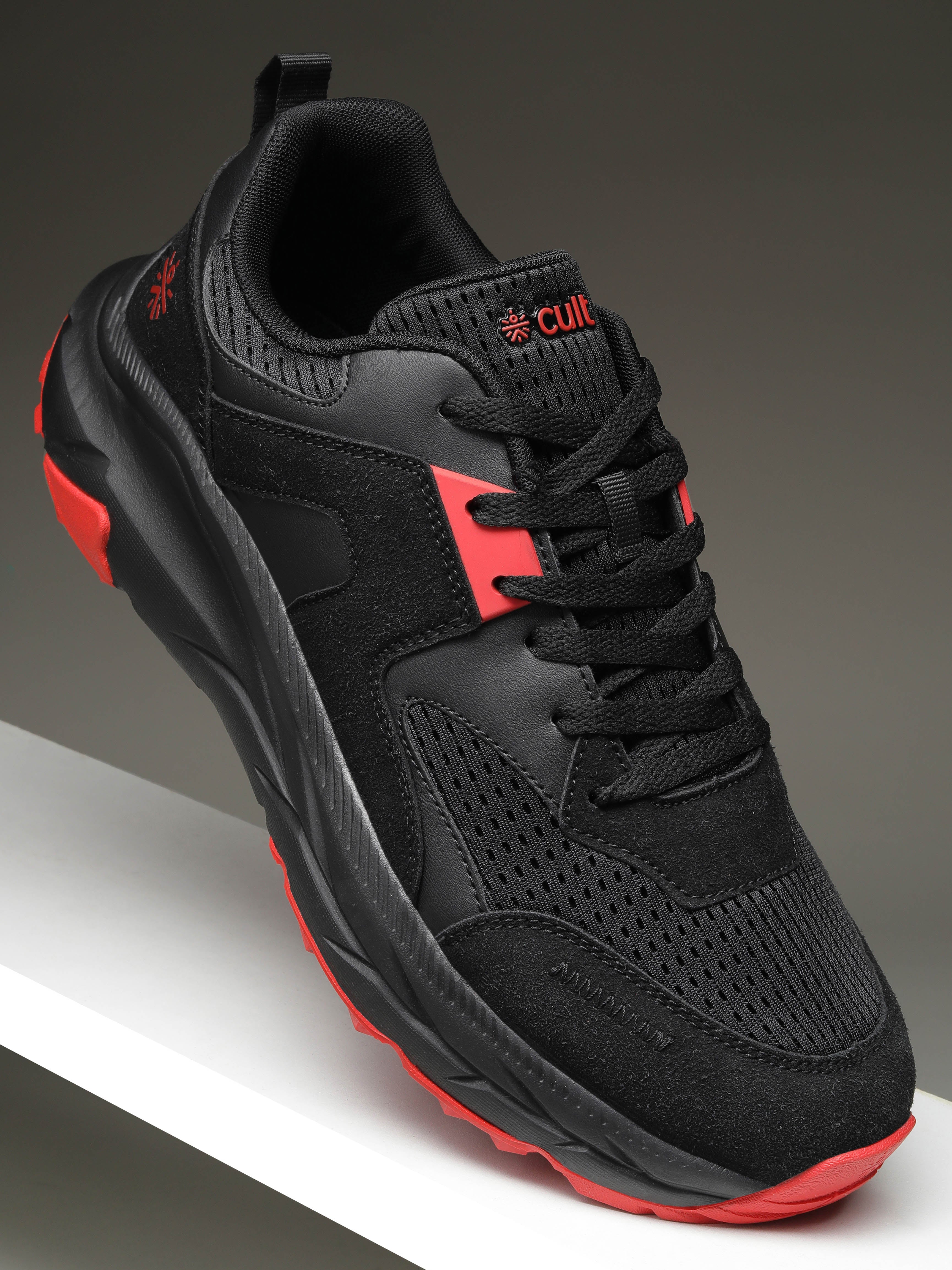 cult Men Aerolume Outdoor Shoes - Black/D.Grey