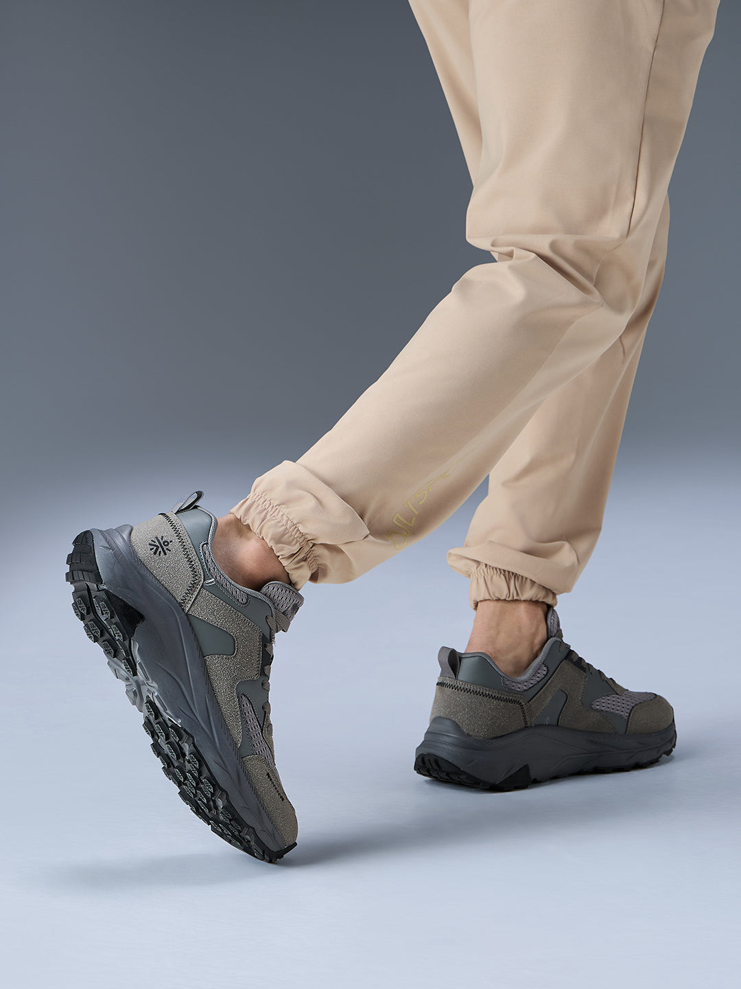 cult Men Aerolume Outdoor Shoes - D.Grey/L.Olive
