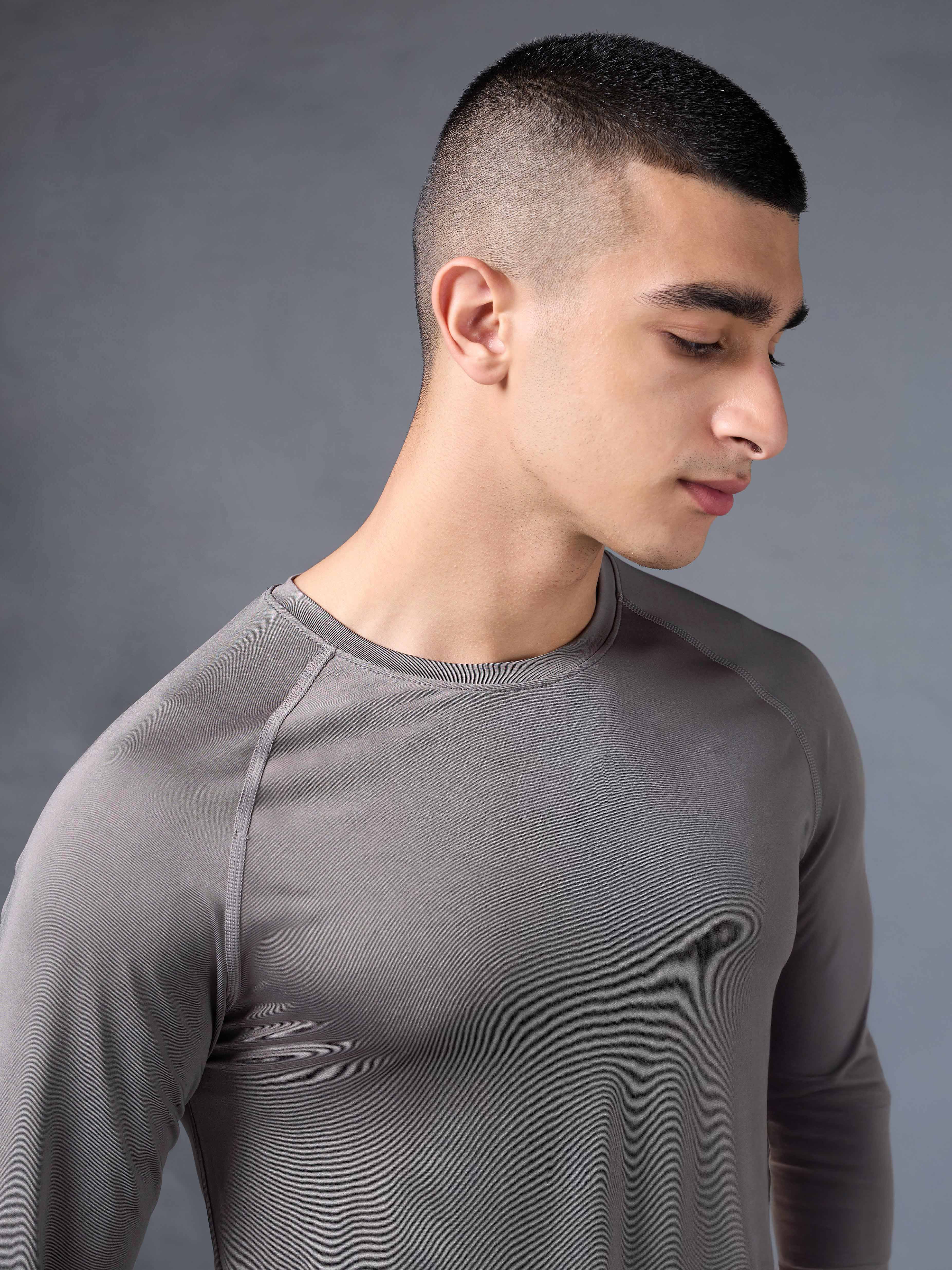 Men's Grey Base Layer Run Full Sleeve Slim Fit T-shirt