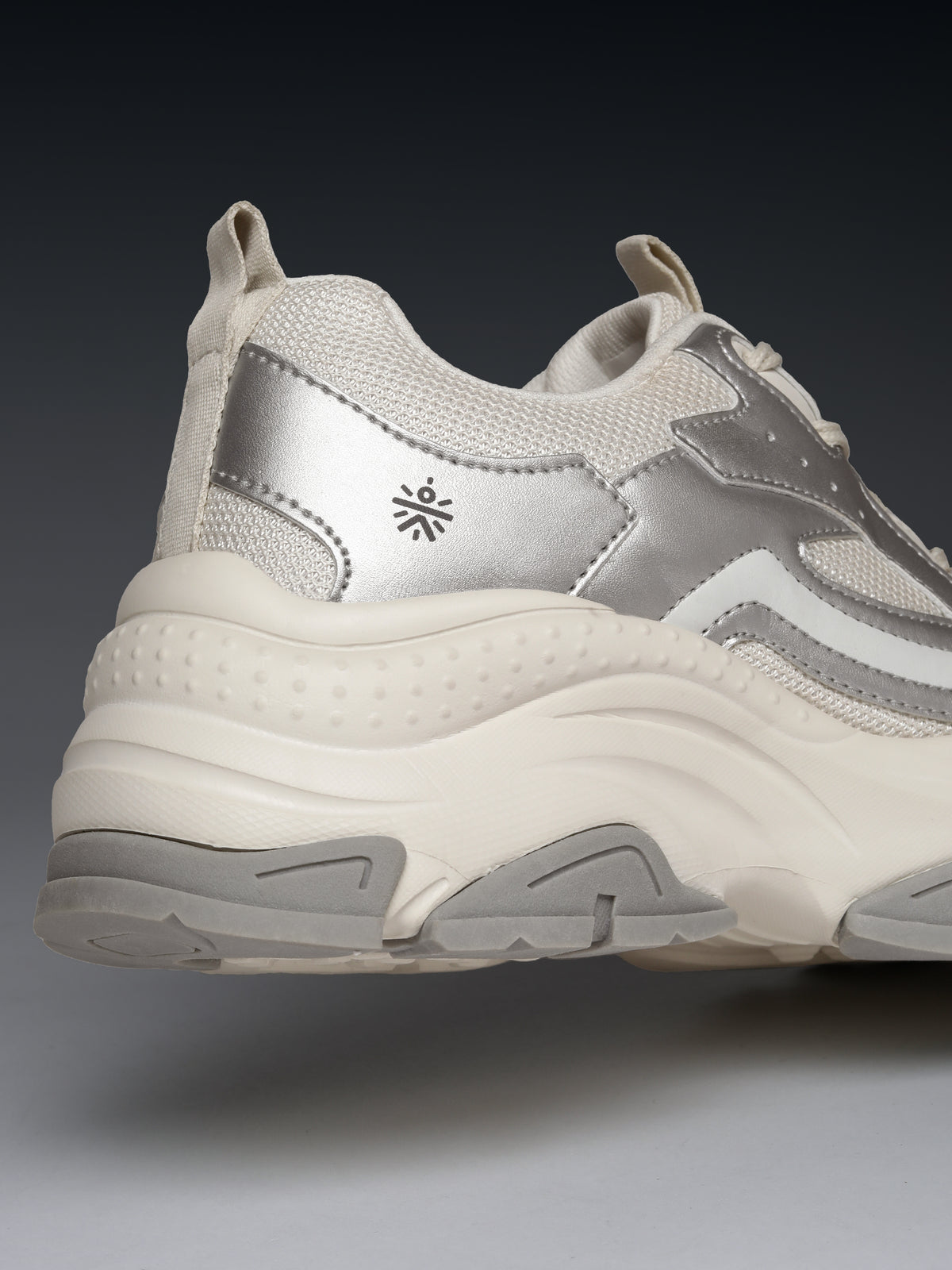 cult Women's Luna Sneakers - Off White/Silver