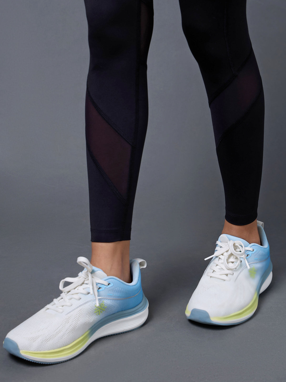 Women's Black Run Forward Tights