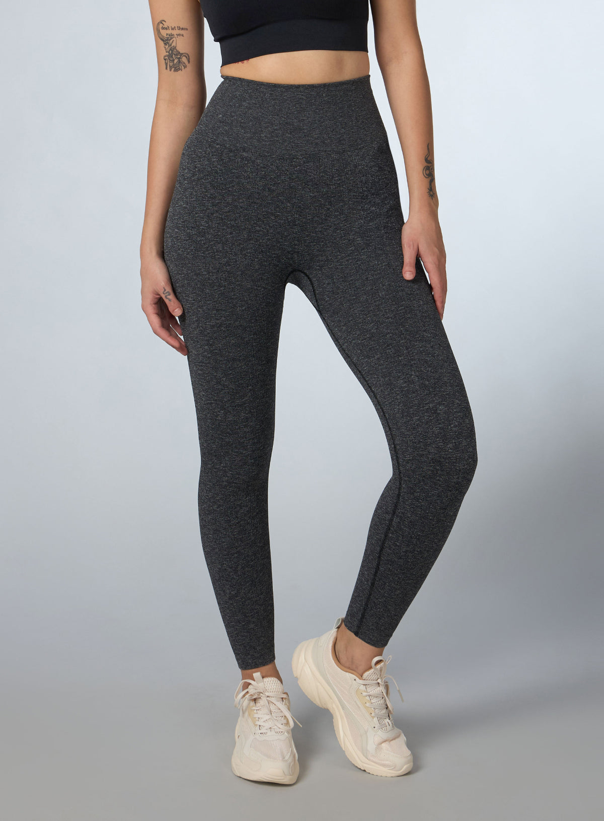 Women's Black Kinetic Seamless Tights