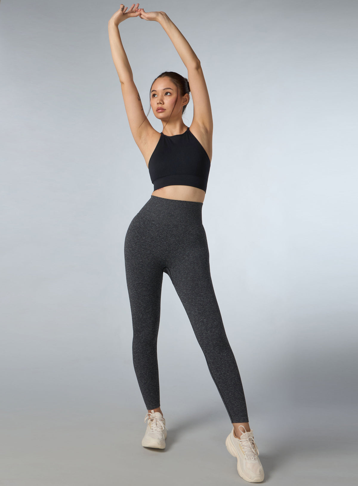 Women's Black Kinetic Seamless Tights