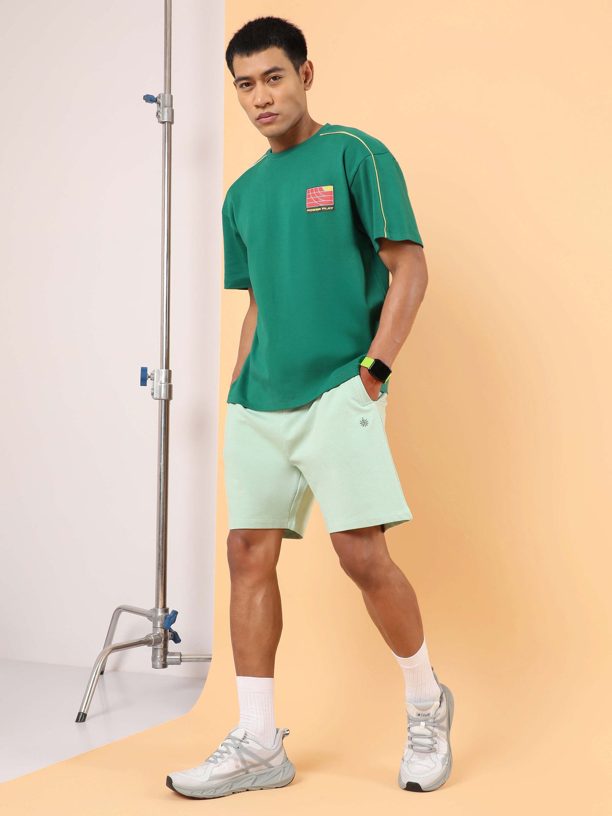 Men's Green Power Play Relaxed fit T-shirt