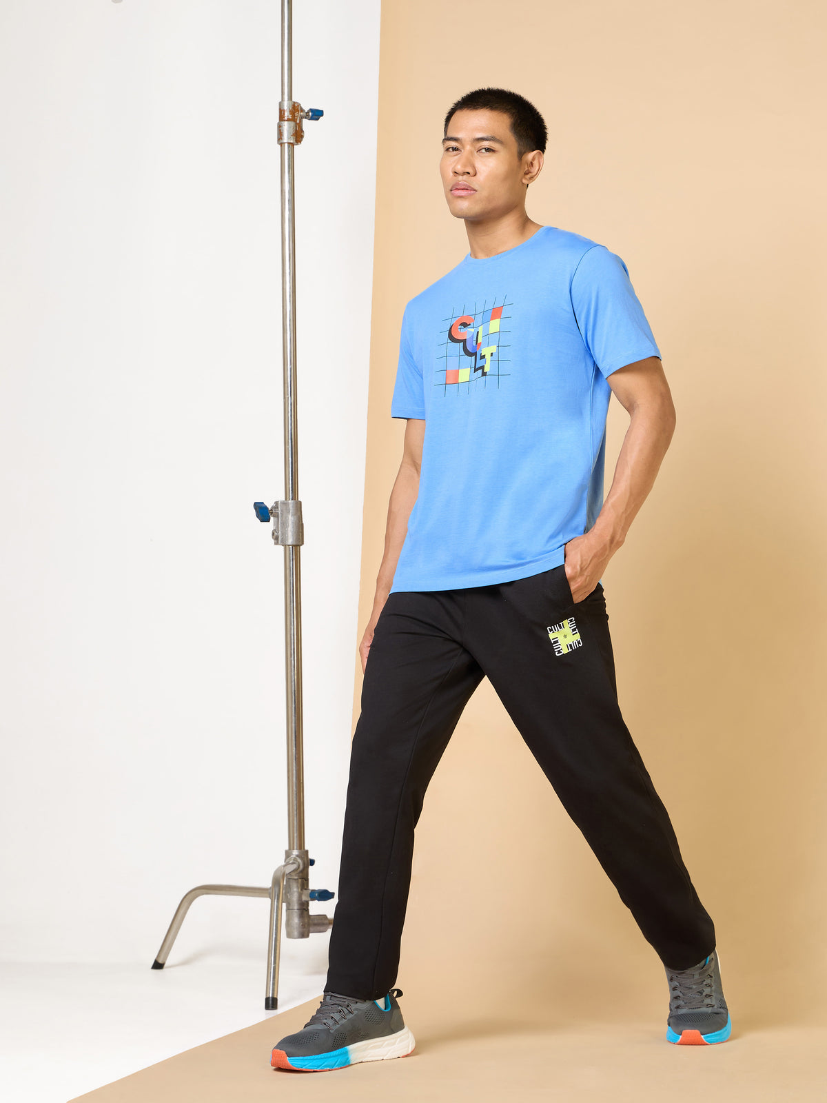 Men's Navy Plug n Play Cult T-shirt