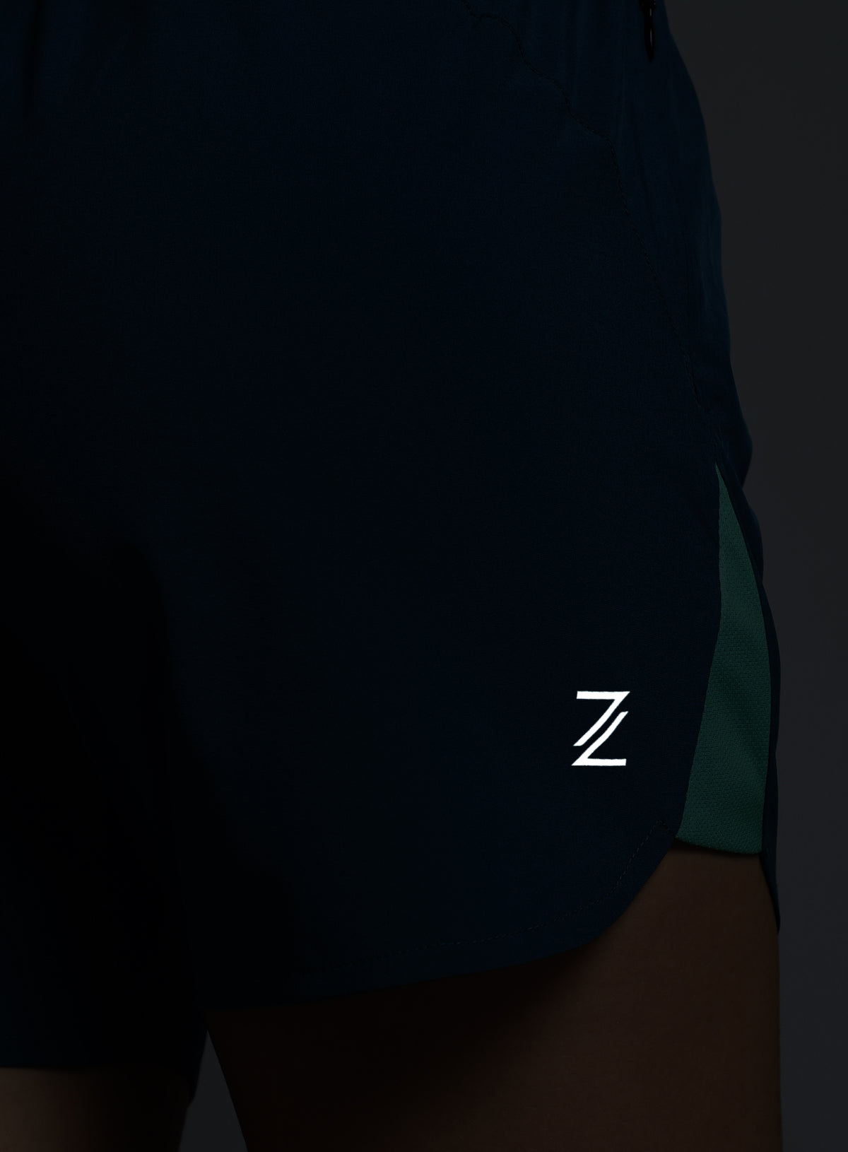 Women's Teal Run Forward Shorts
