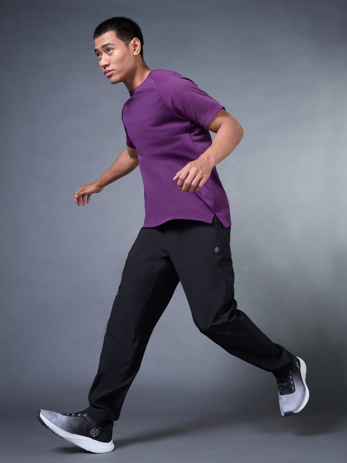 Men's Black Night Run Trackpants