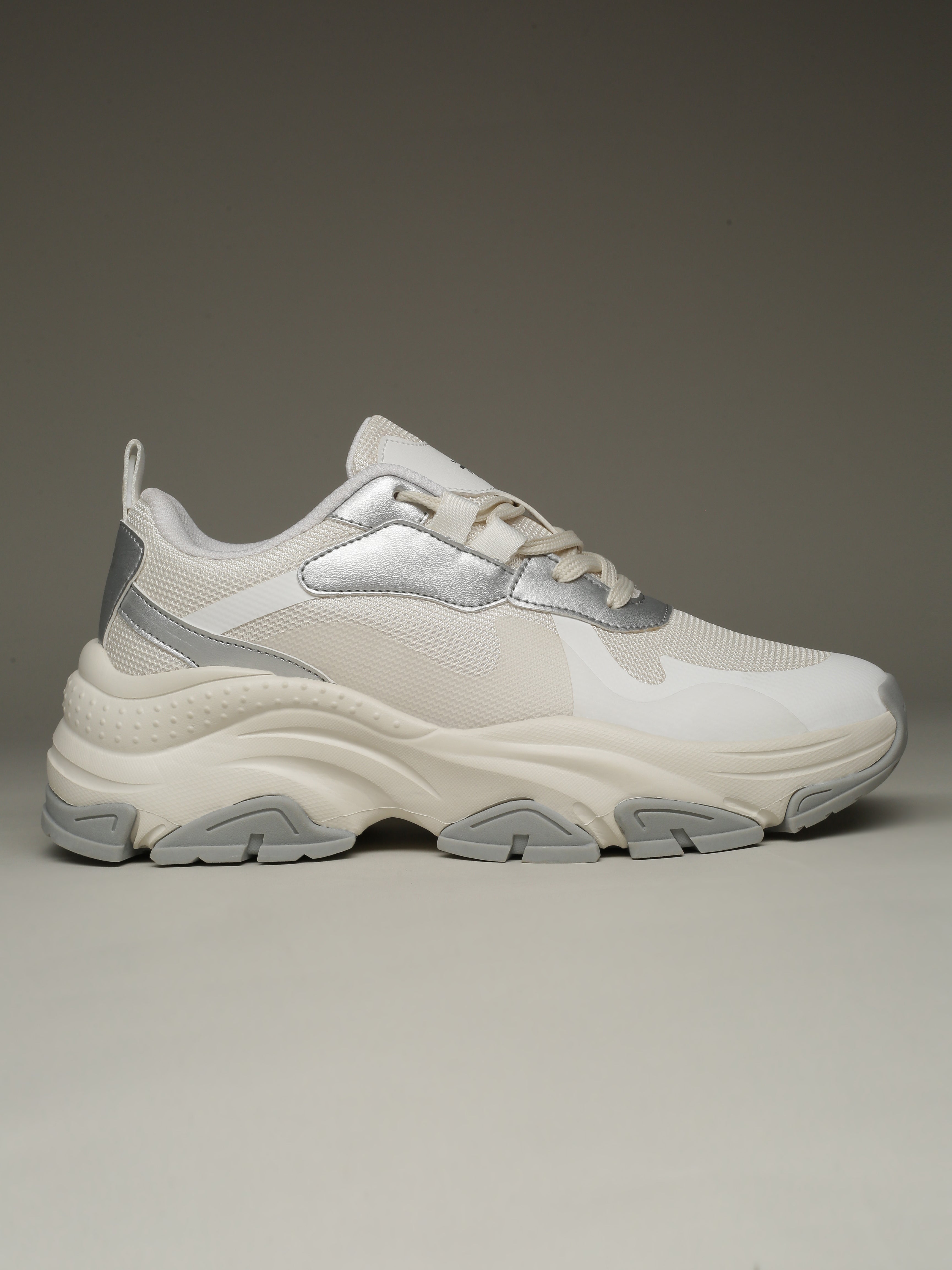 cult Women's Venus Sneakers - Off White/Silver