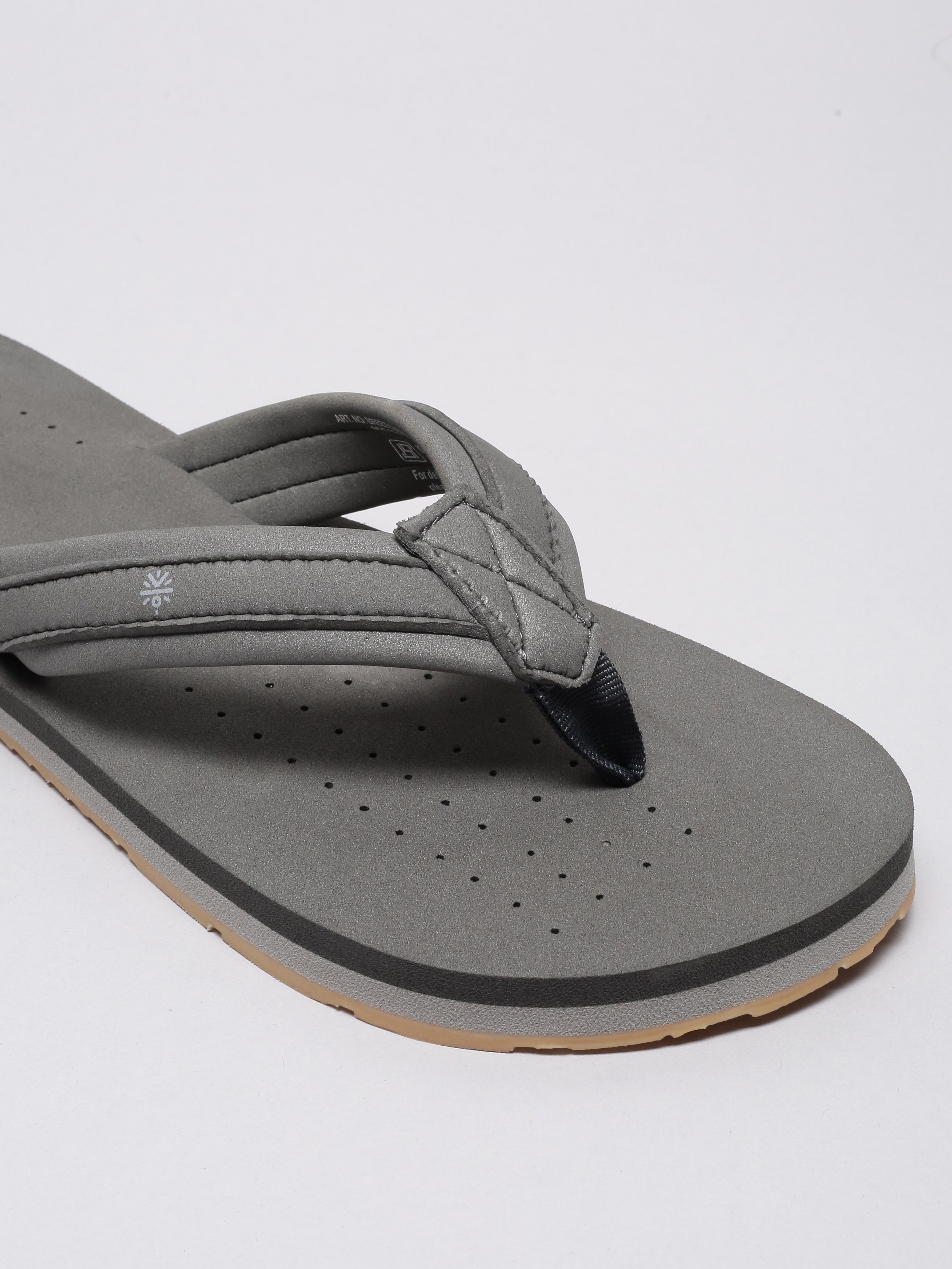 cult Men's Breez Flip Flops - Grey