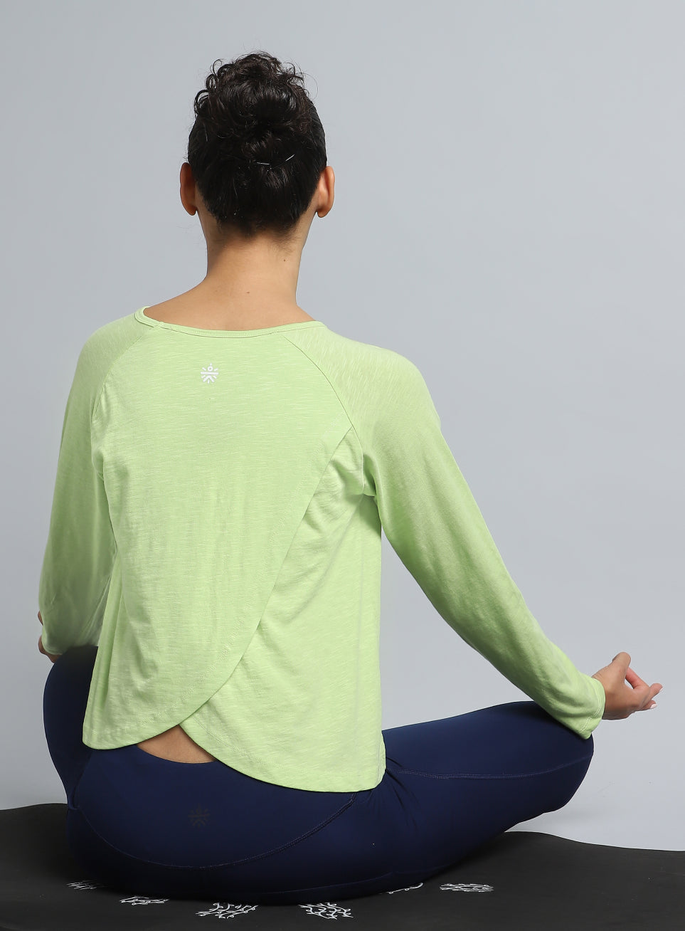 Women's Lime Yoga Flow Full Sleeve Top