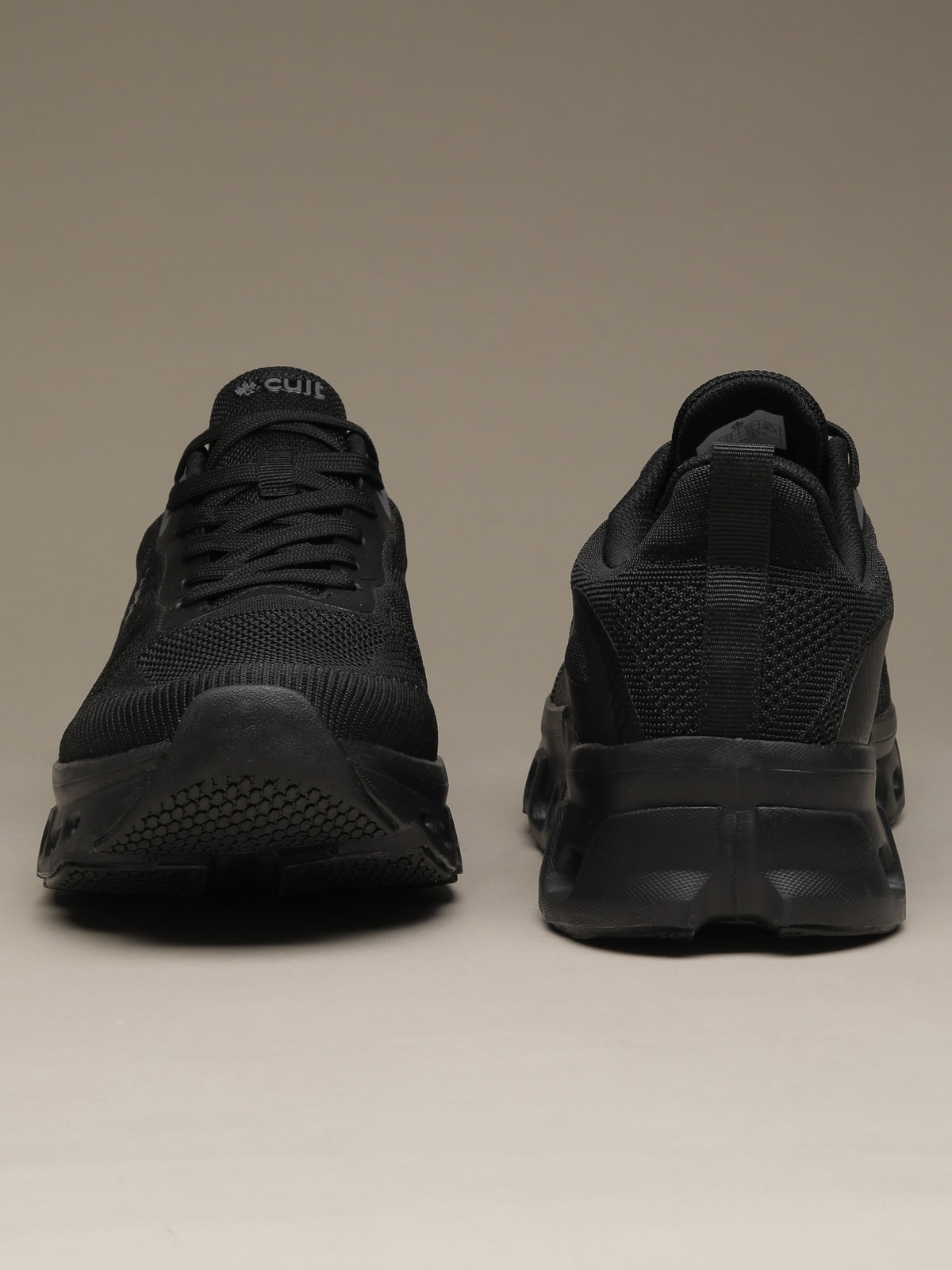 cult Men's Oxyra Walking Shoes - Black/D.Grey