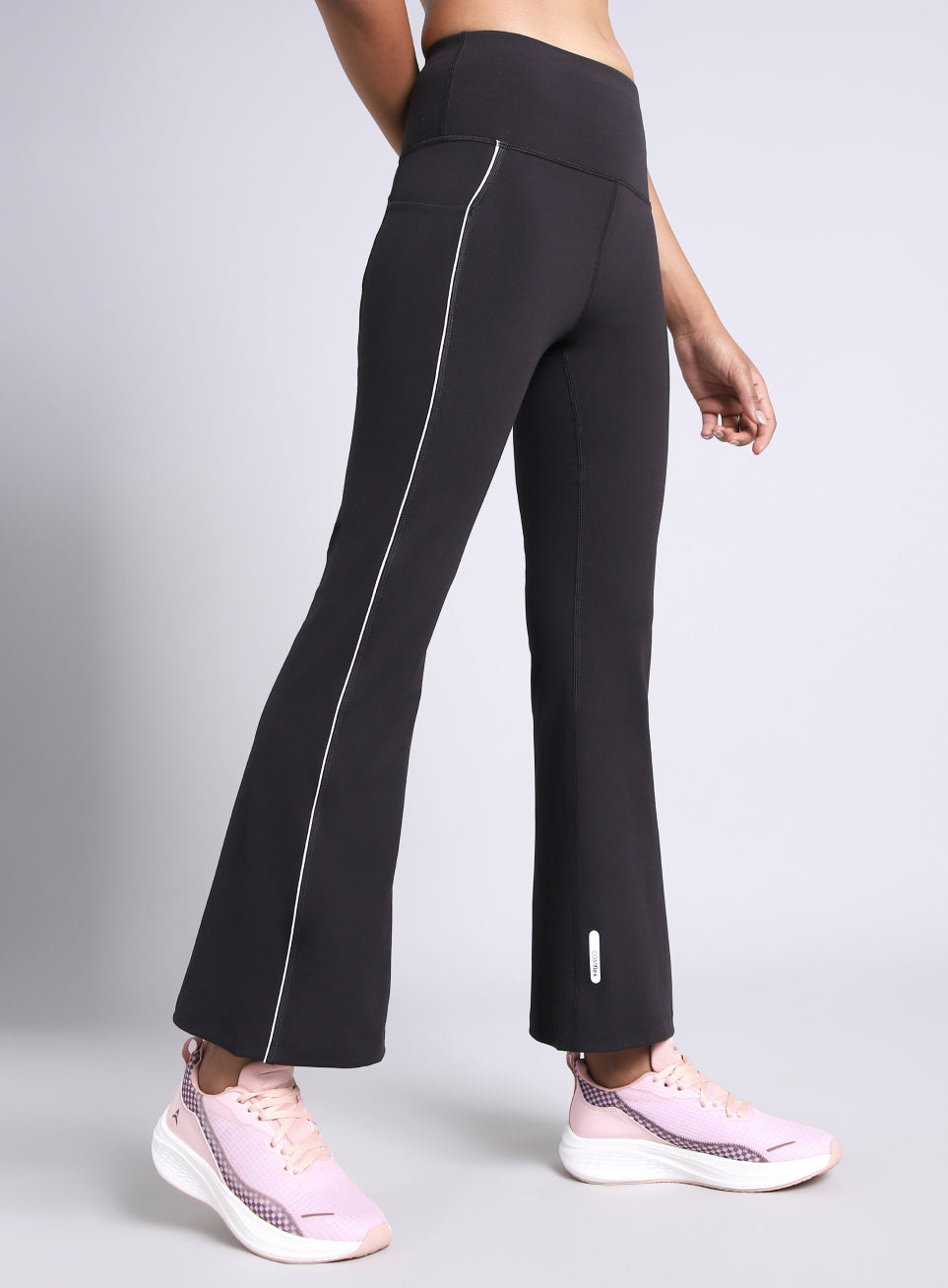 Women's Black Hype Up Flare COMFlex Flarepants