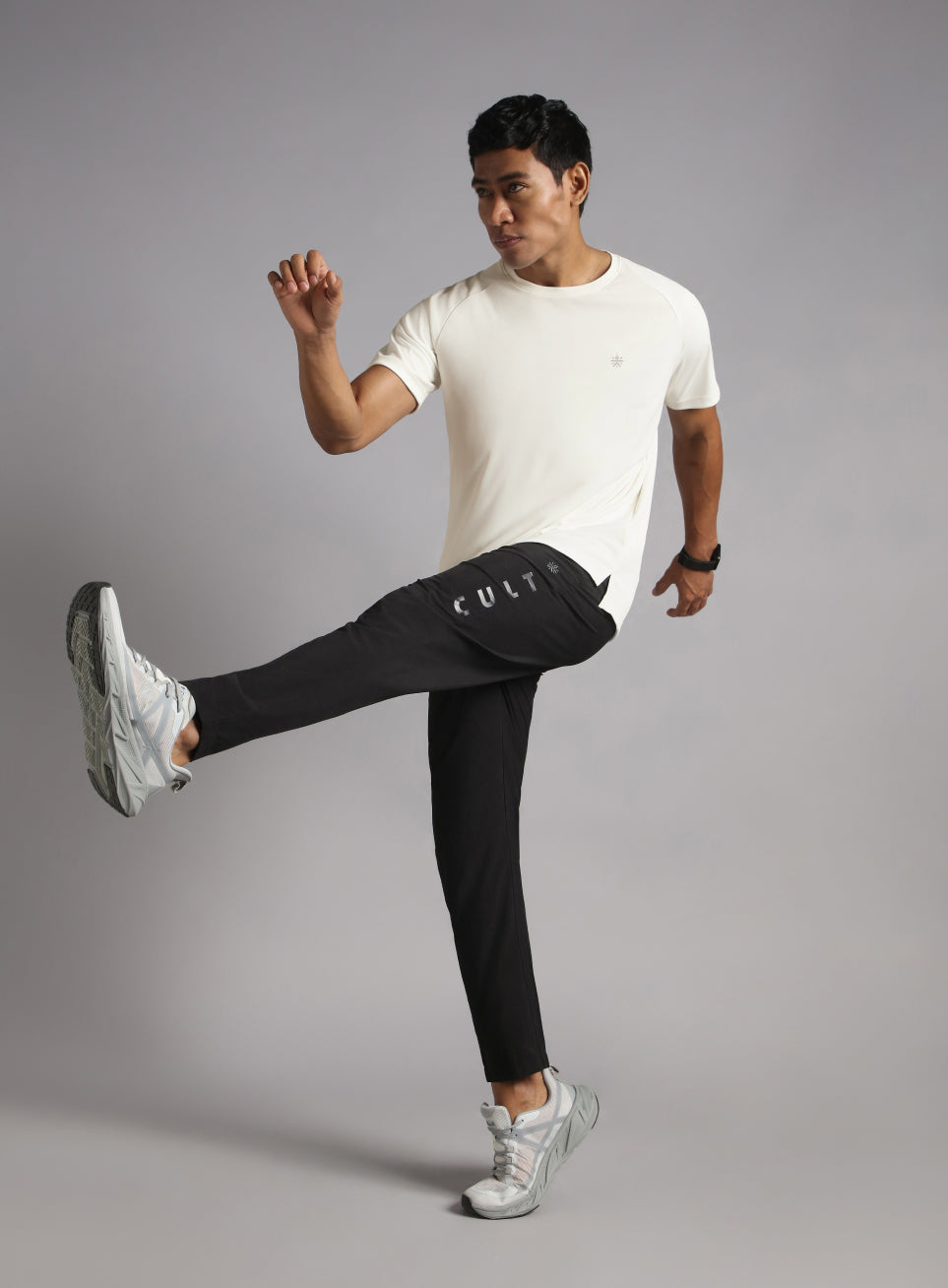 Men's White Running Club Graphic T-shirt