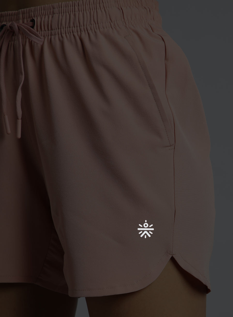 Women's Peach Running Essential Shorts