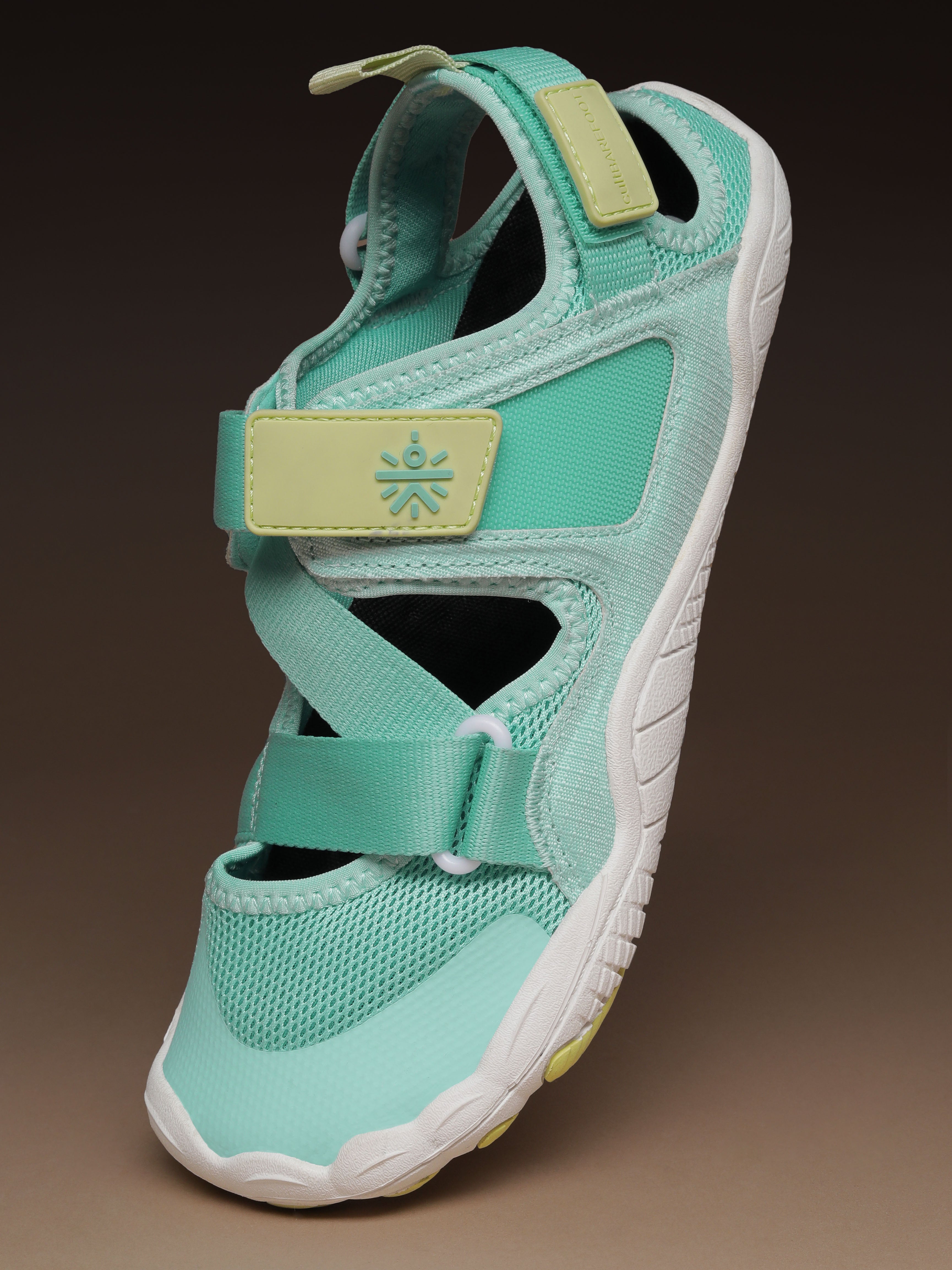 cult Women's BreezeLite Barefoot Sandals - Mint