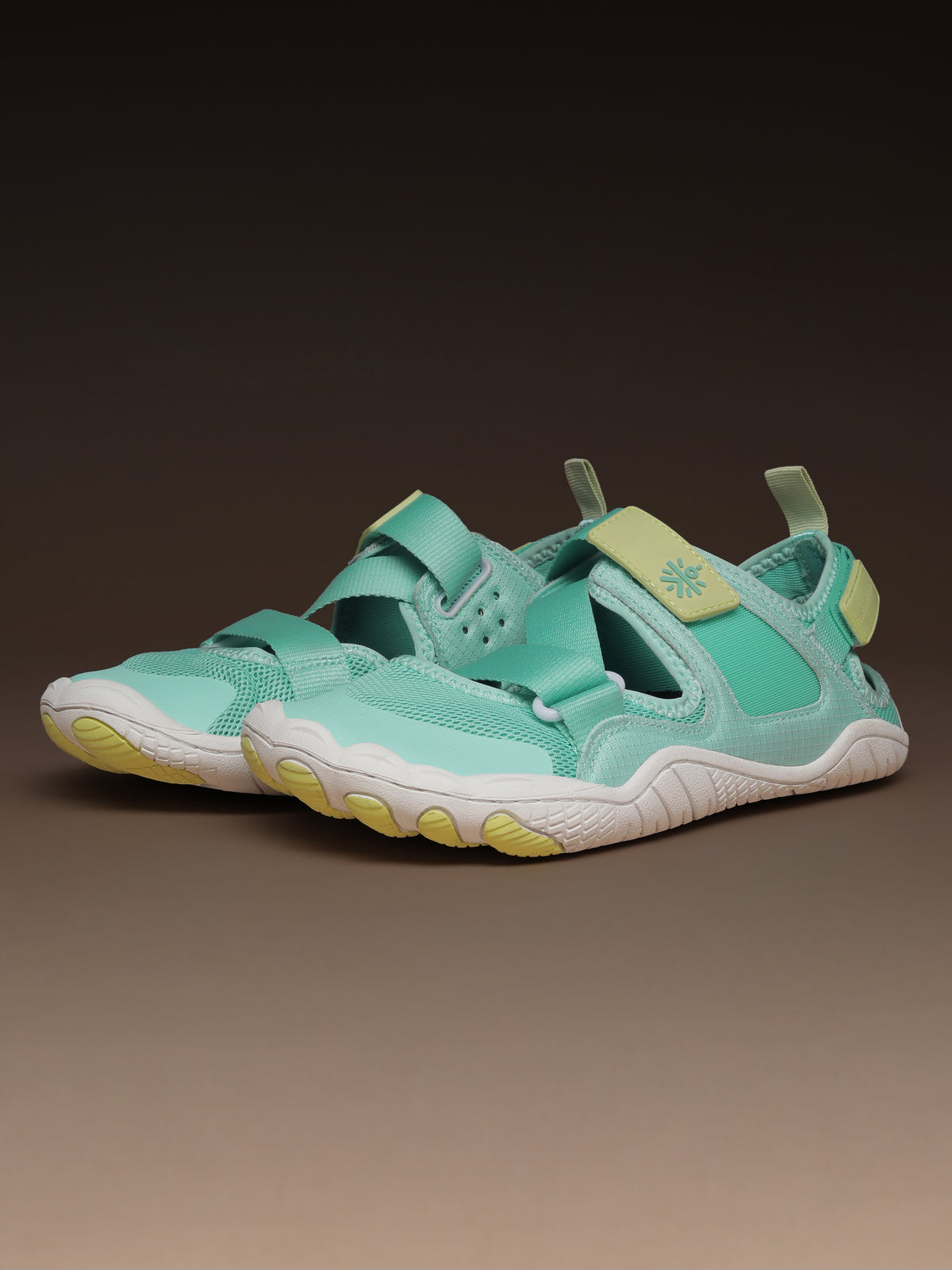 cult Women's BreezeLite Barefoot Sandals - Mint