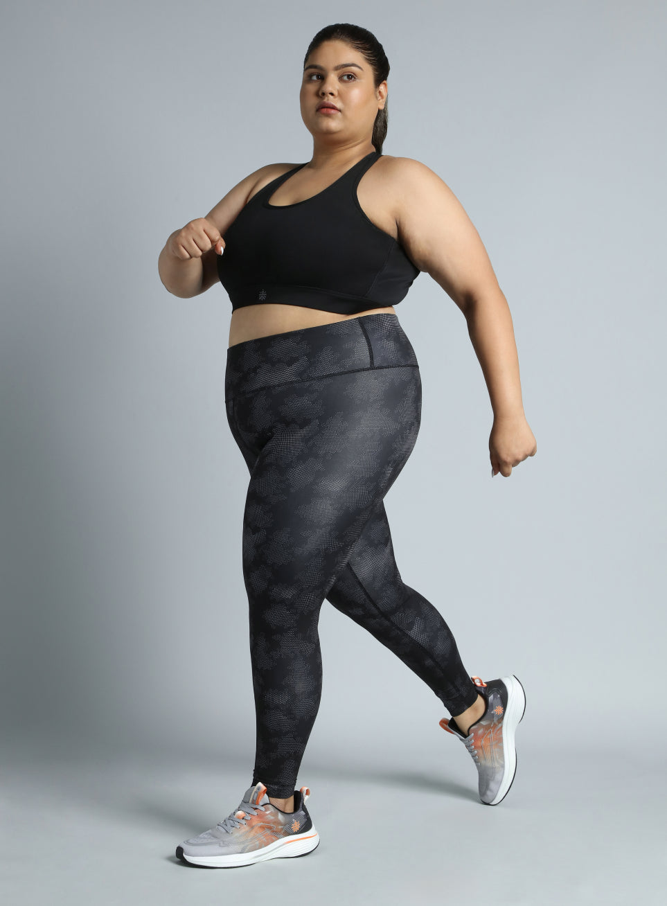 Women's Black Cross Back Hook Training High Support Plus Size Sports Bra