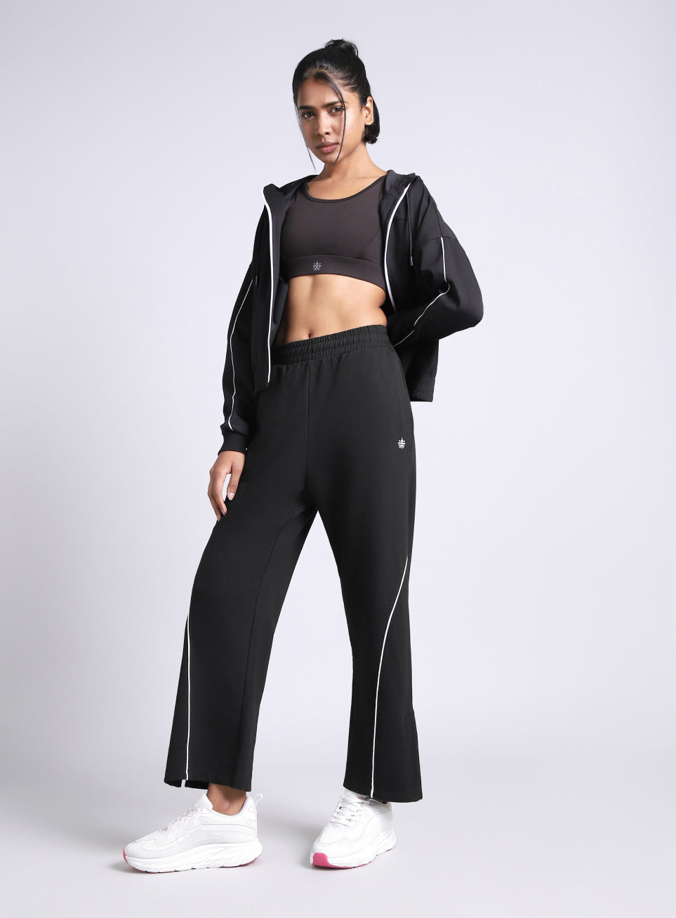 Women's Black Move Easy Trackpants