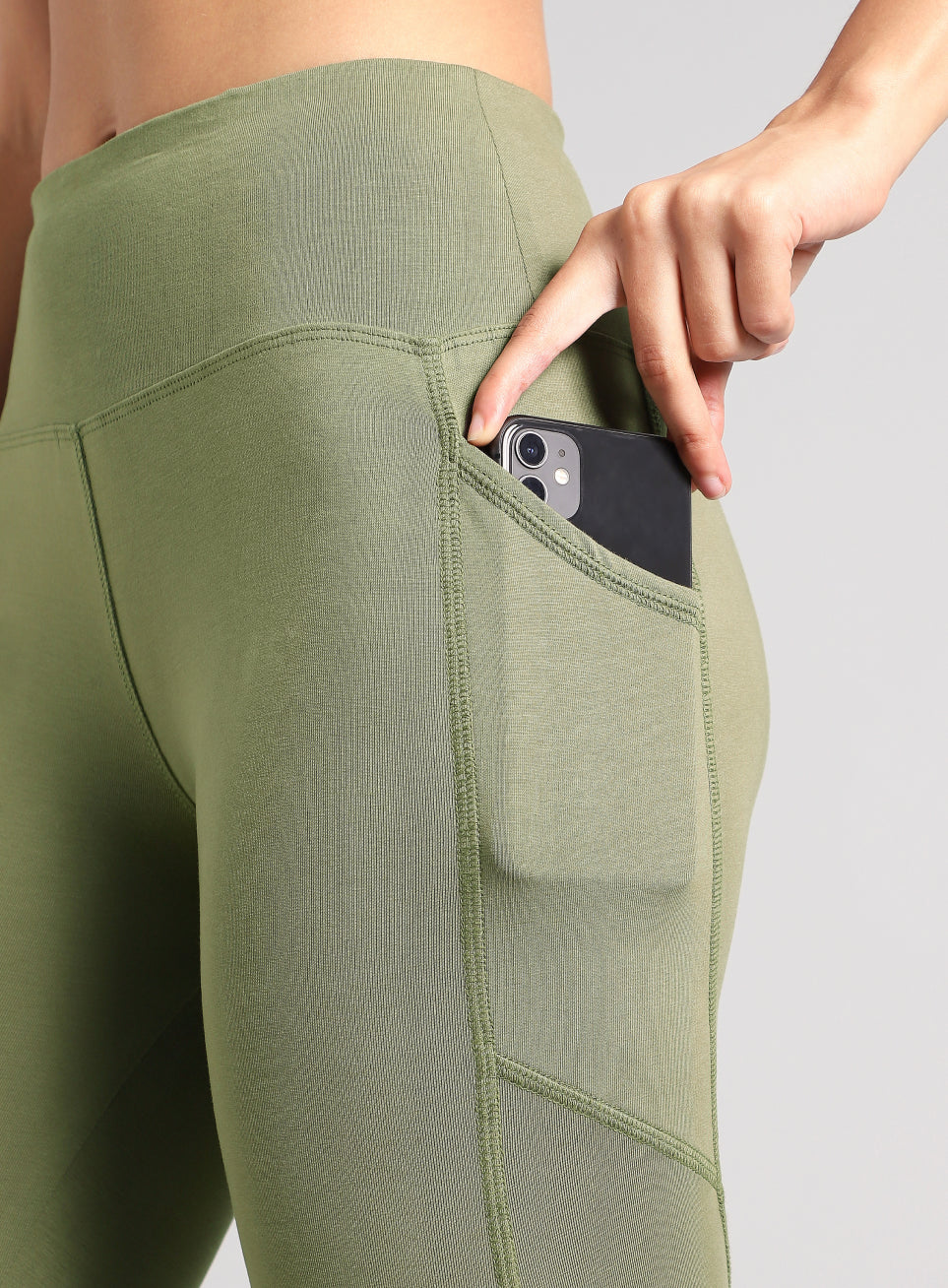 Women's Olive Yoga Flow Cotton Cropped Tights