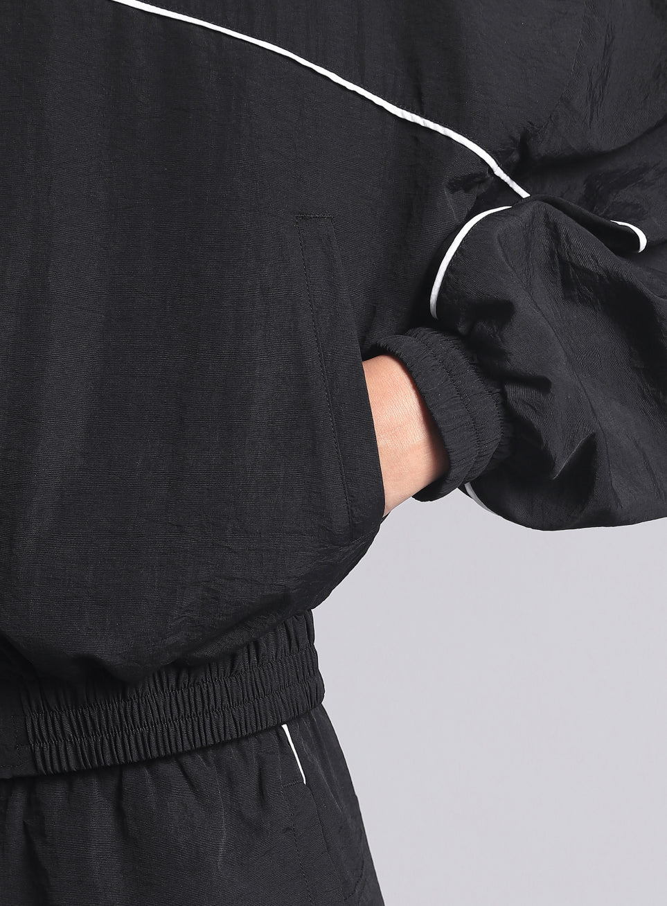 Women's Black Sporty Outrun Track Suit