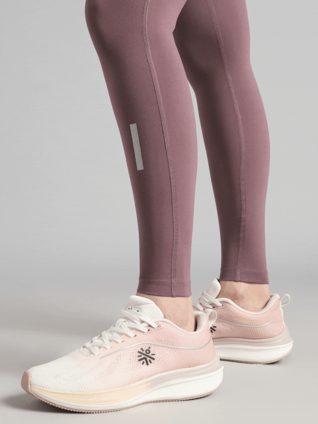 Women's Brown Run Elevate COMFlex Tights