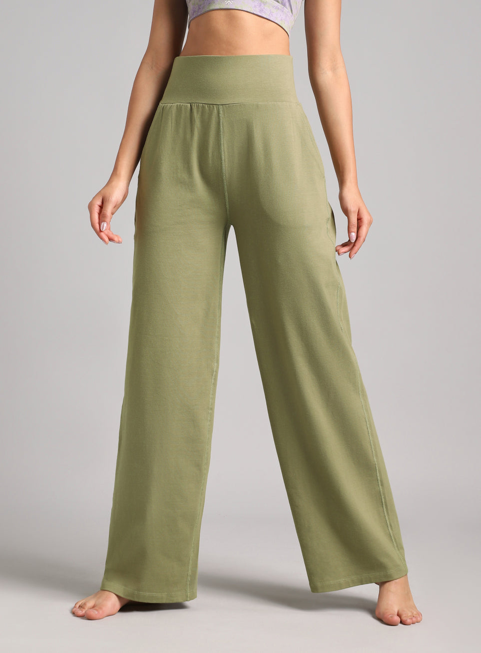 Women's Olive Flow Form Yoga Straight Pants
