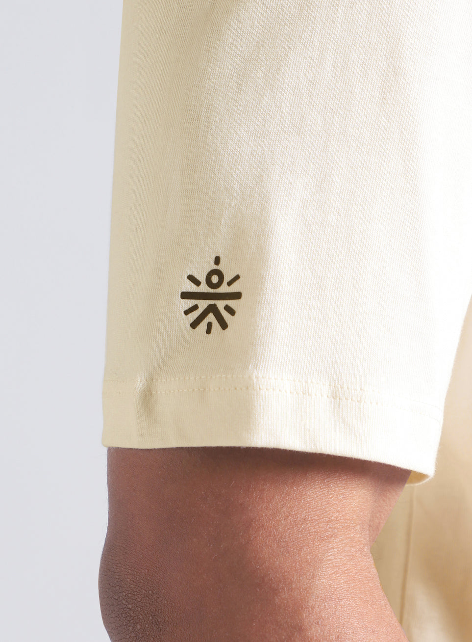 Men's Off White Oversized Graphic T-shirt