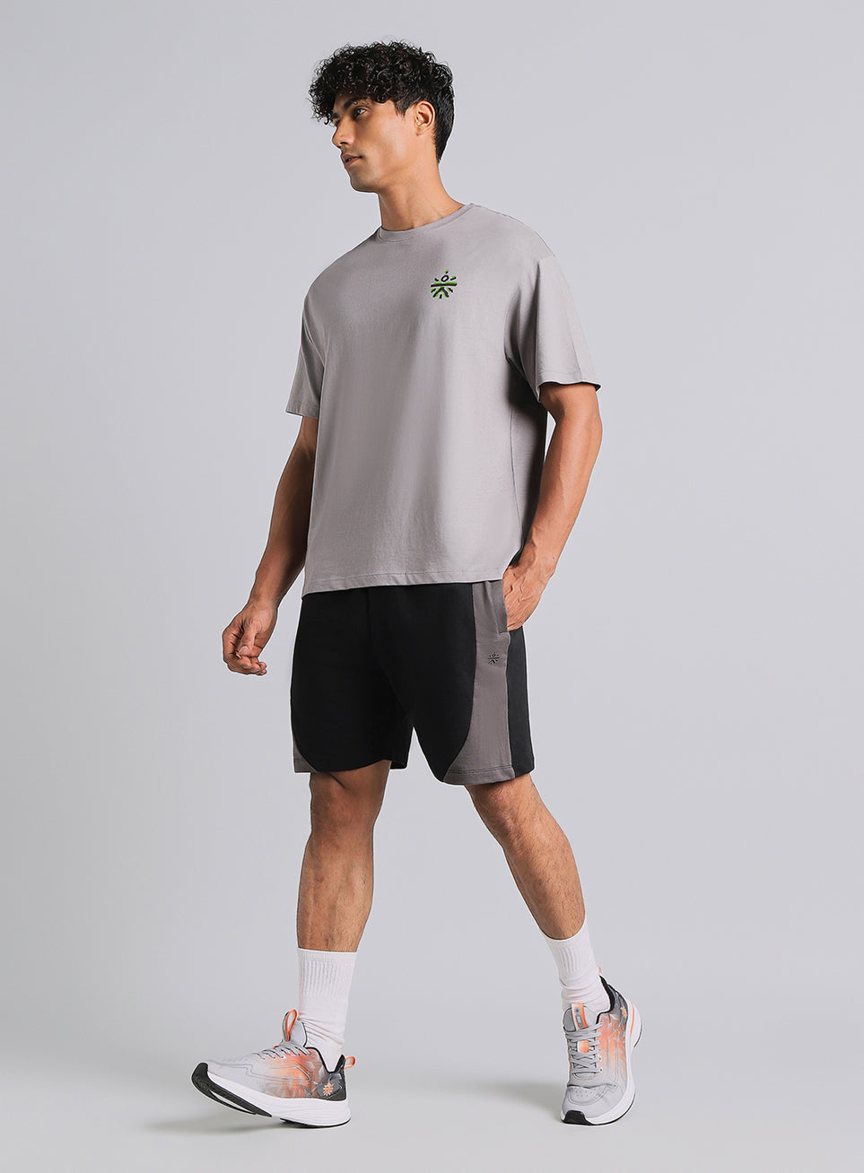Men's Grey True Athletics Graphic Relaxed Fit T-shirt